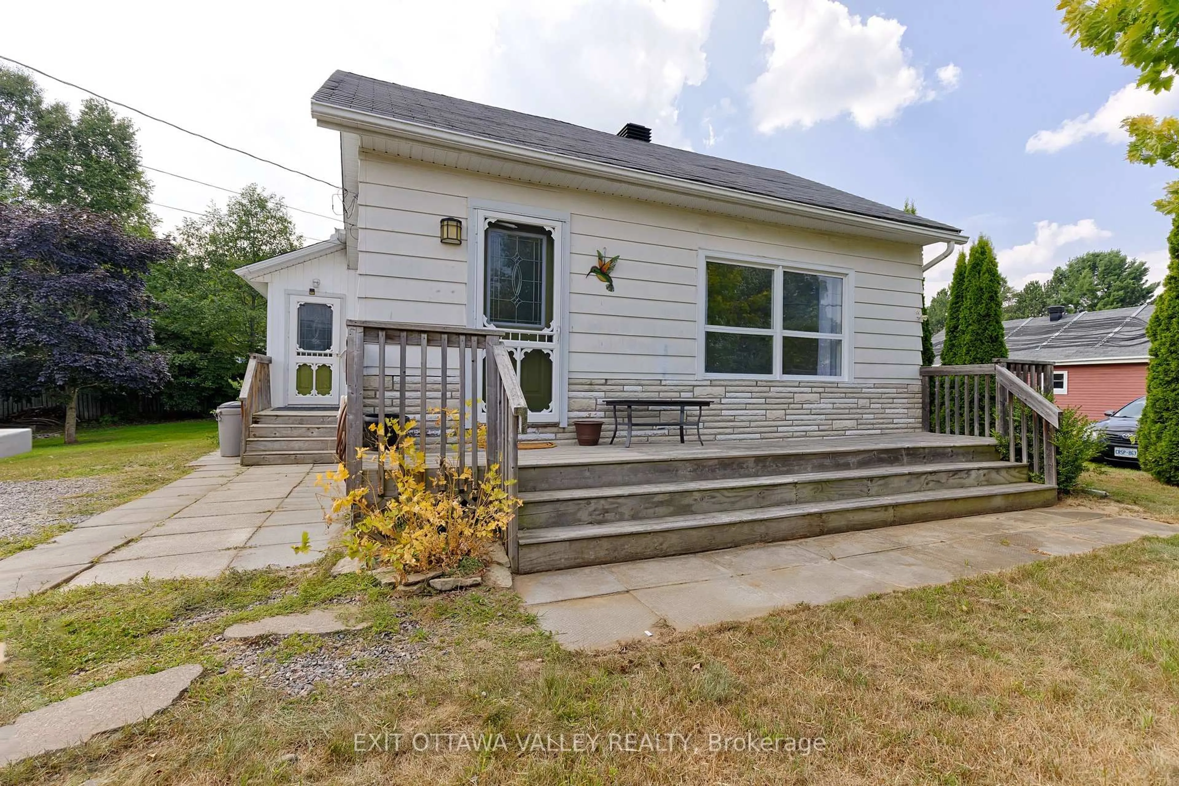 Unknown for 3751 B Line Rd, Laurentian Valley Ontario K8A 7G1