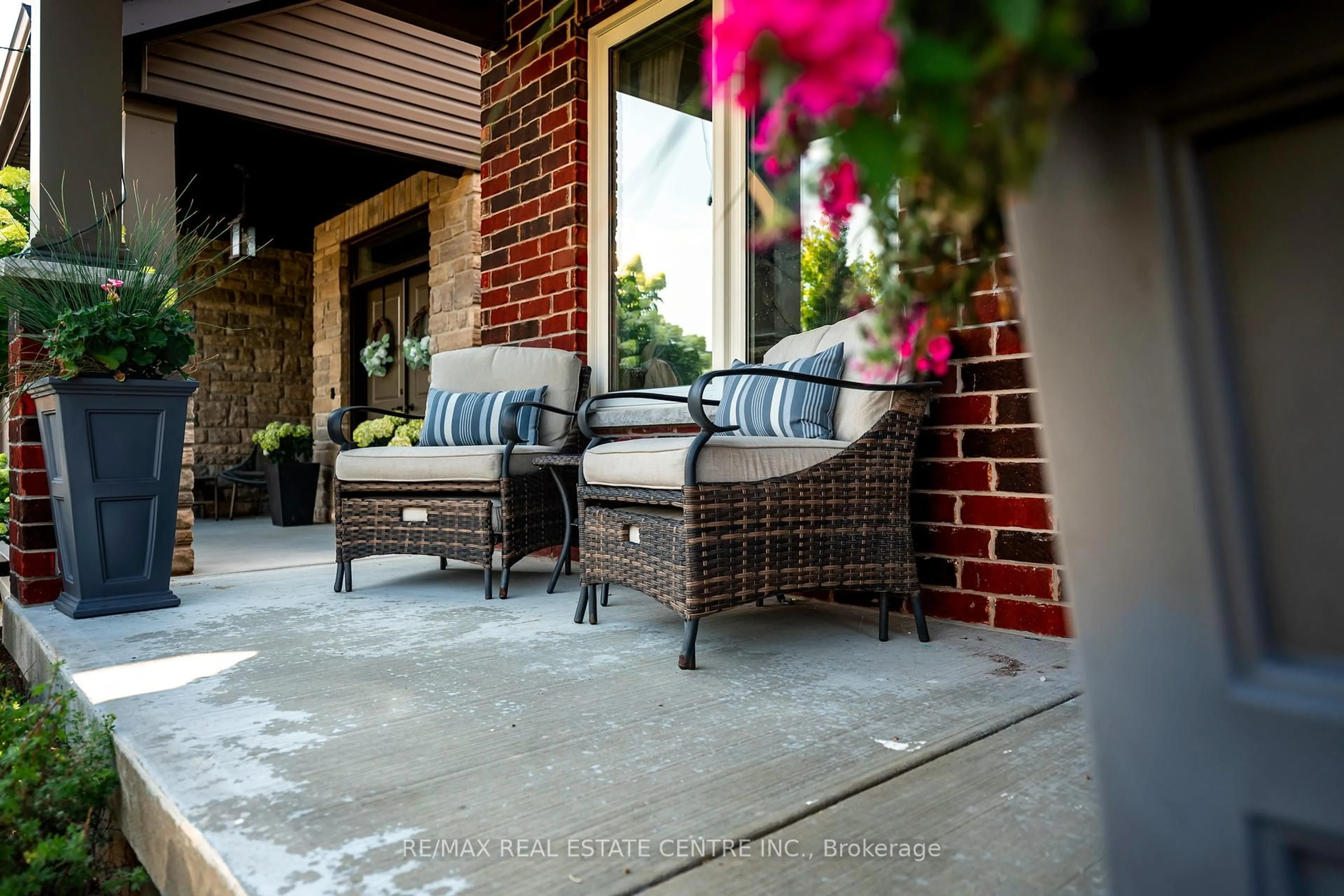 Patio, unknown for 29 Mcintyre Lane, East Luther Grand Valley Ontario L9W 6V1