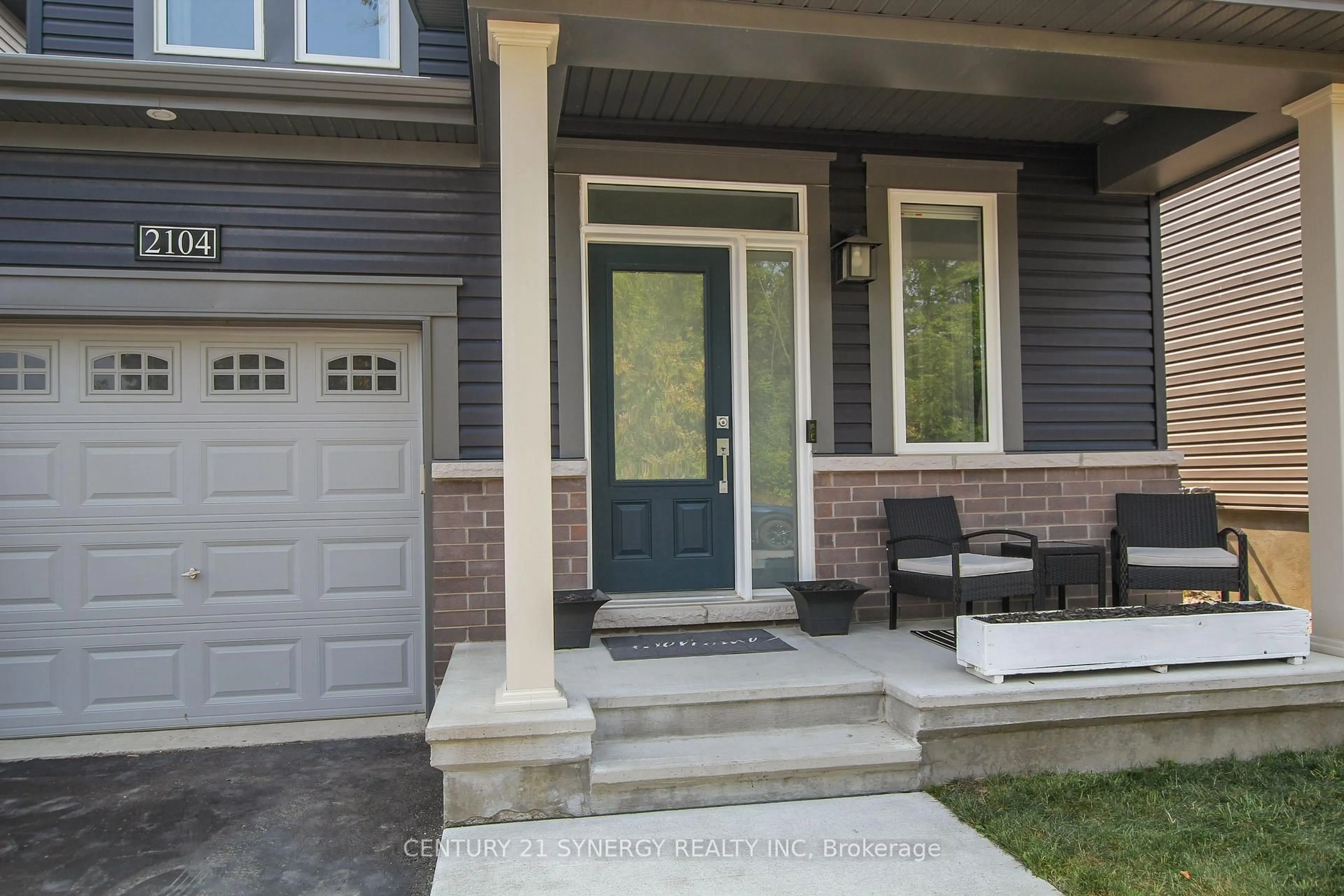 Unknown for 2104 Caltra Cres, Ottawa Ontario K2J 6V4