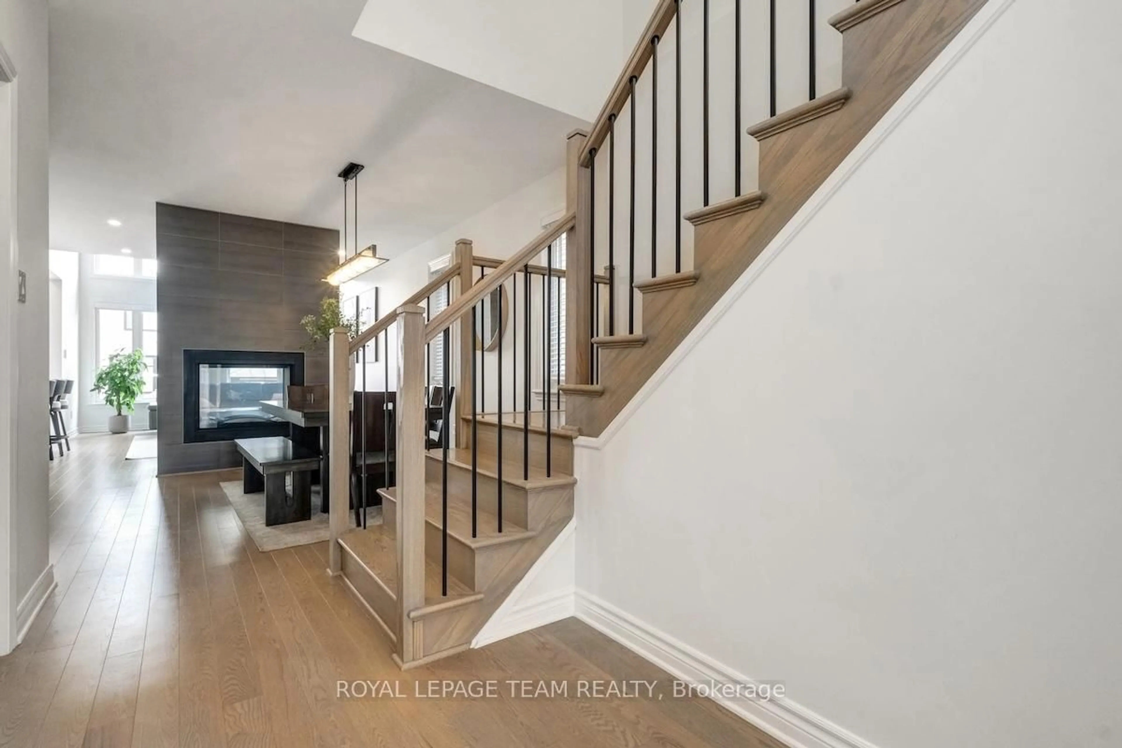 Stairs for 1056 Eider St, Ottawa Ontario K4M 0P4