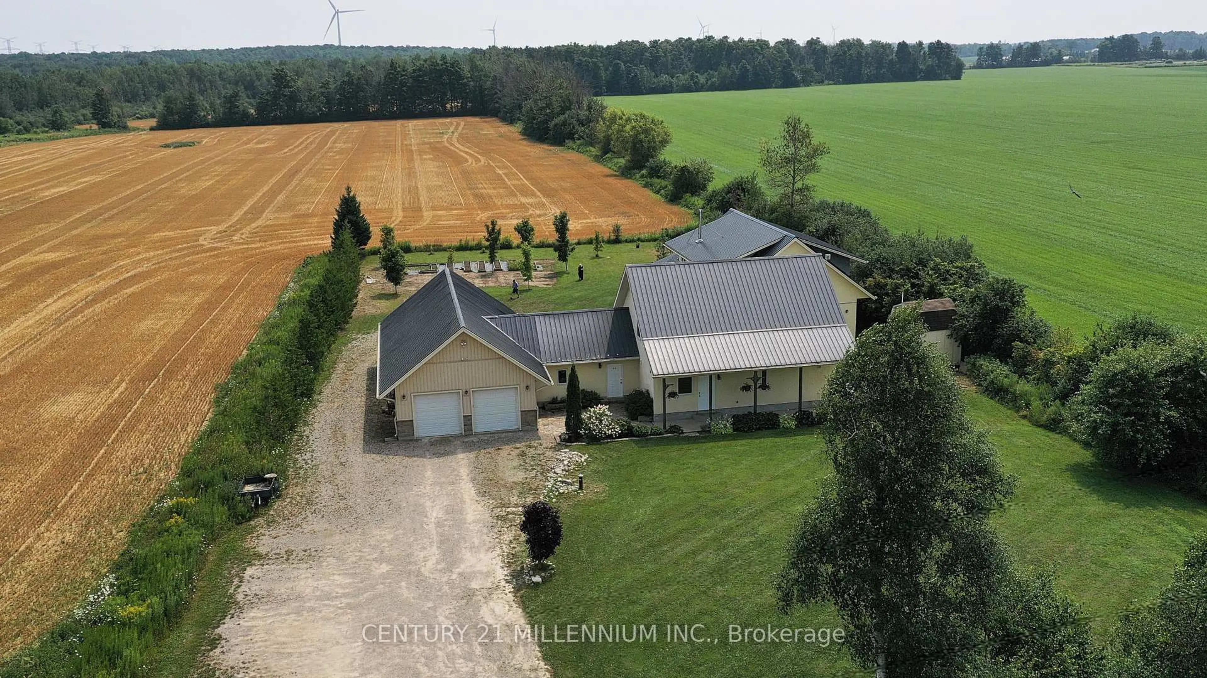 A pic from outside/outdoor area/front of a property/back of a property/a pic from drone, building for 322066 Concession Road 6-7, East Luther Grand Valley Ontario L9W 0W8