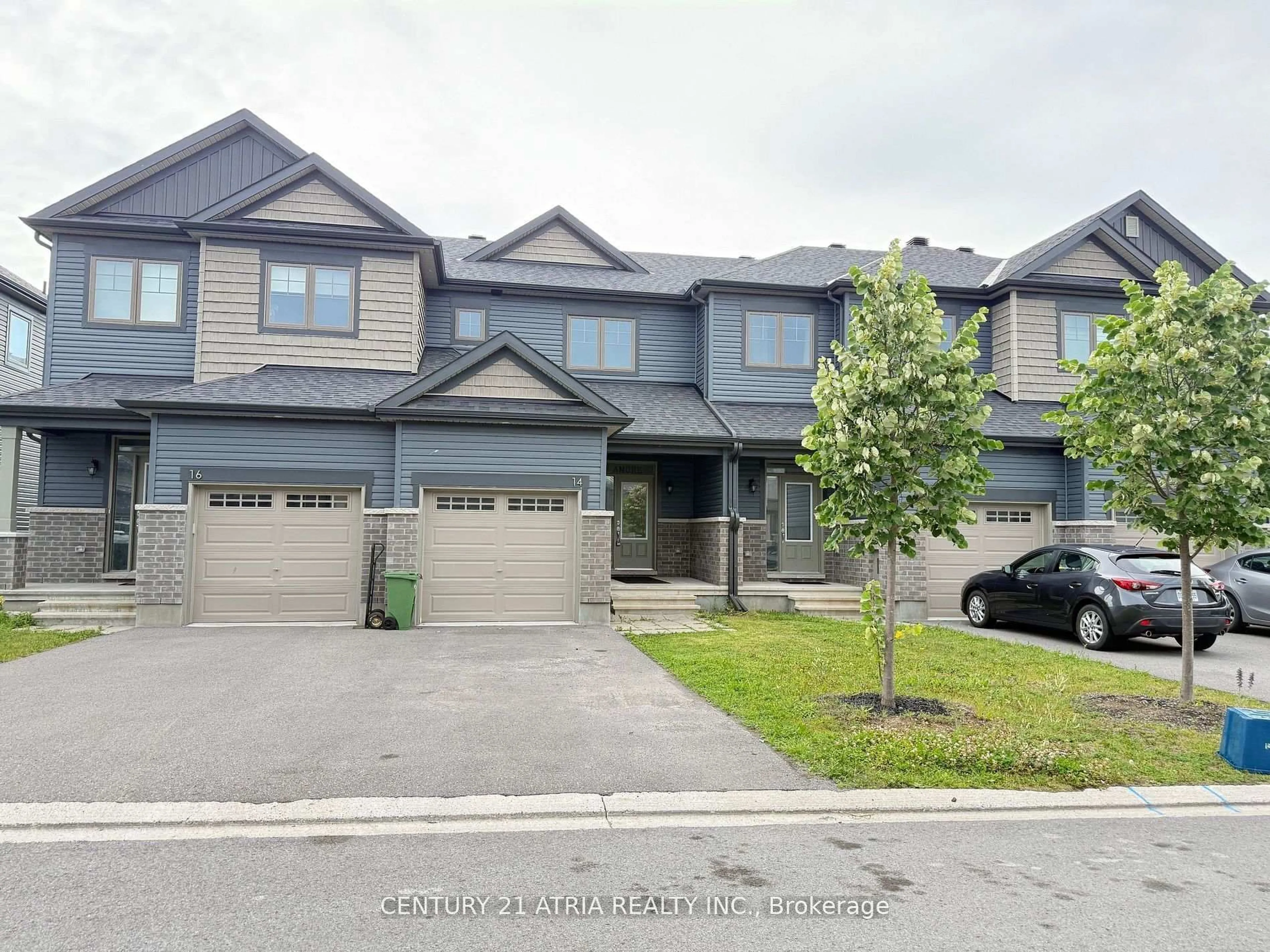 A pic from outside/outdoor area/front of a property/back of a property/a pic from drone, street for 14 Rookie Cres, Ottawa Ontario K2V 0R9