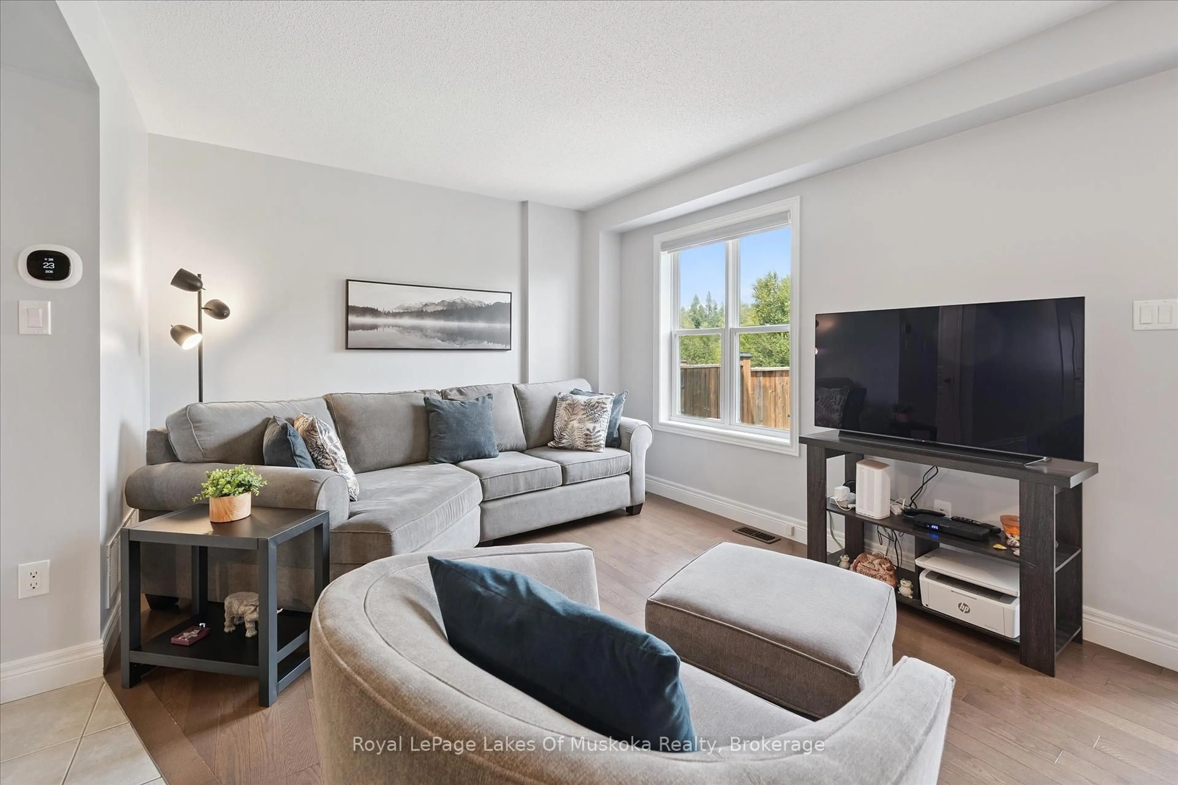 Living room with furniture, unknown for 39 Little Ryan's Way, Bracebridge Ontario P1L 0C3