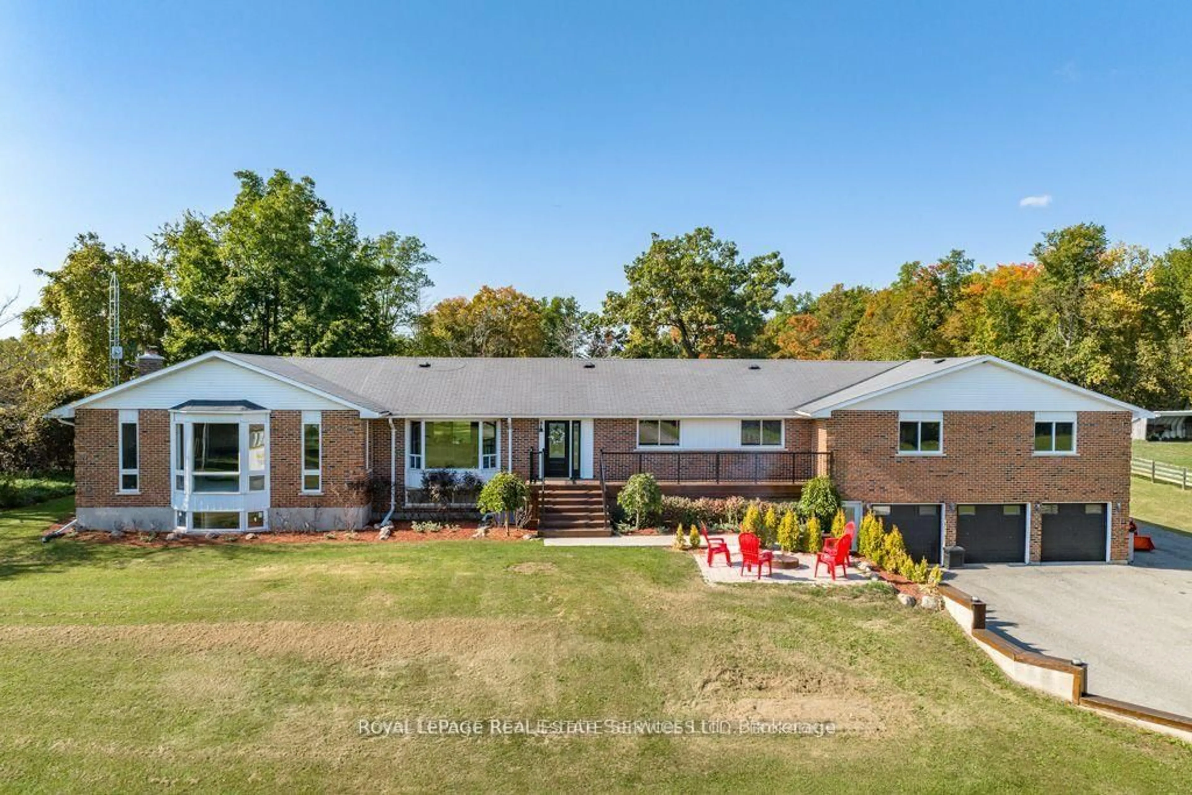 A pic from outside/outdoor area/front of a property/back of a property/a pic from drone, unknown for 9630 Wellington Road 42, Erin Ontario L7G 4S8
