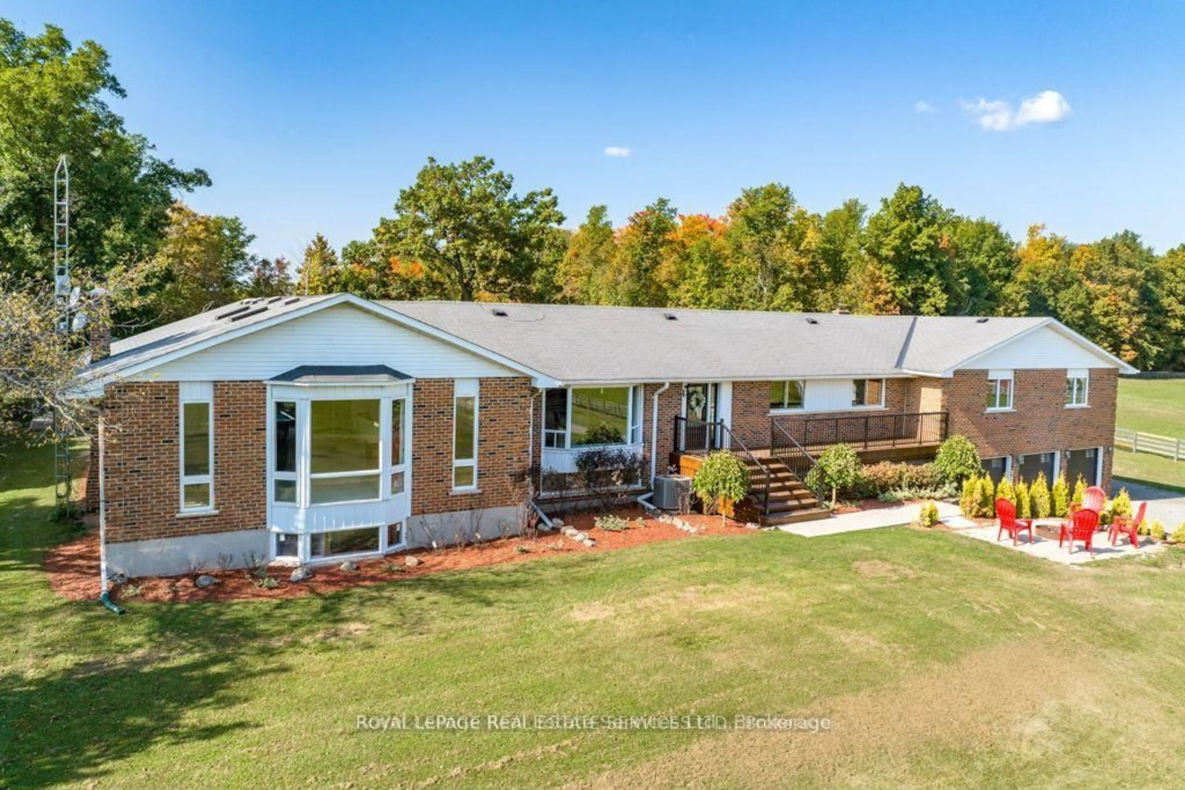 A pic from outside/outdoor area/front of a property/back of a property/a pic from drone, unknown for 9630 Wellington Road 42, Erin Ontario L7G 4S8