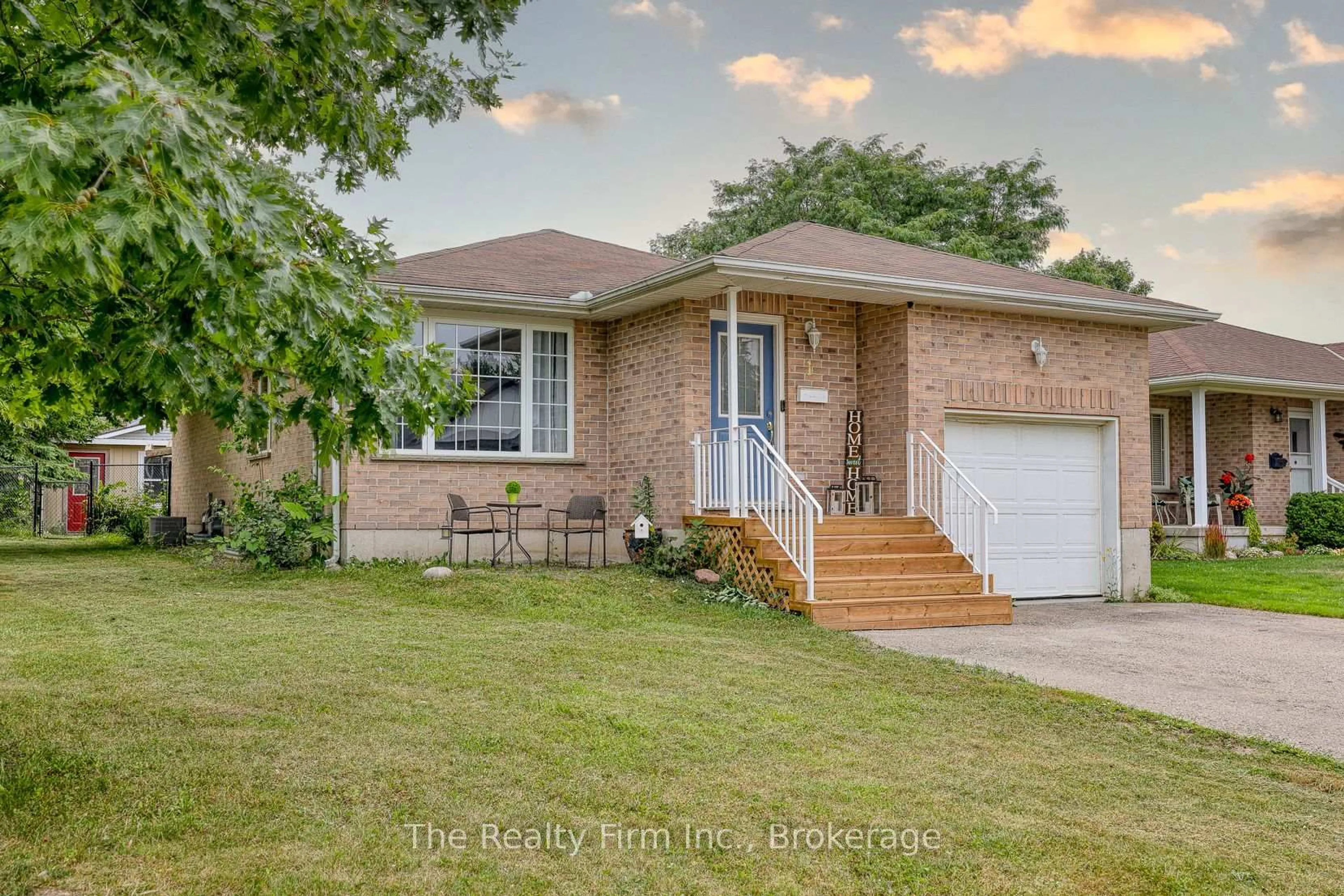Home with brick exterior material, street for 1 Feltz Dr, Ingersoll Ontario N5C 4E9
