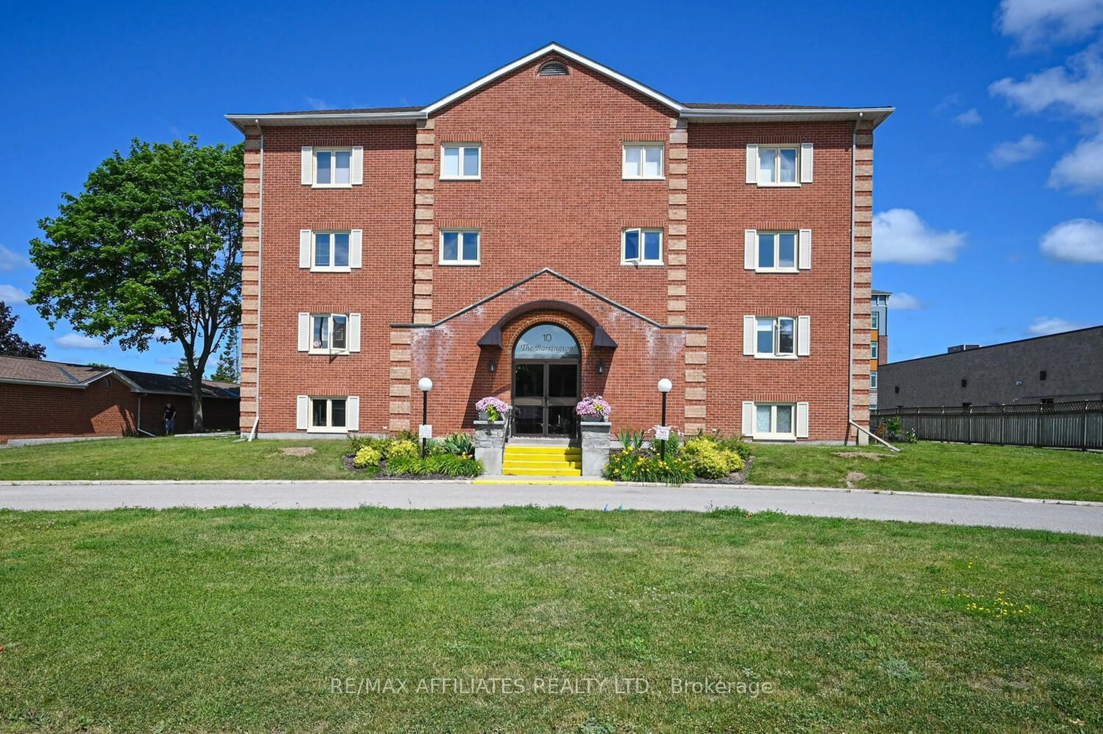 Unknown for 10 Armstrong Dr #208, Smiths Falls Ontario K7A 5H8