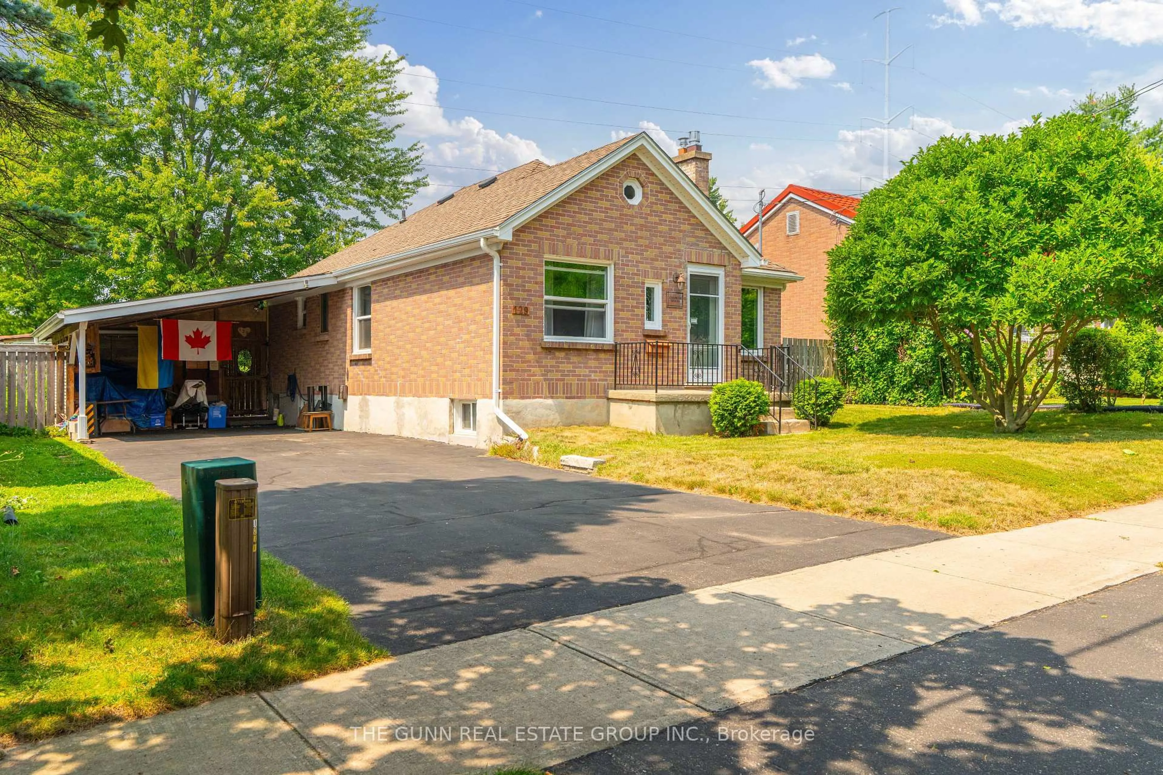 Home with brick exterior material, street for 129 Fairmont Ave, London East Ontario N5W 1L8
