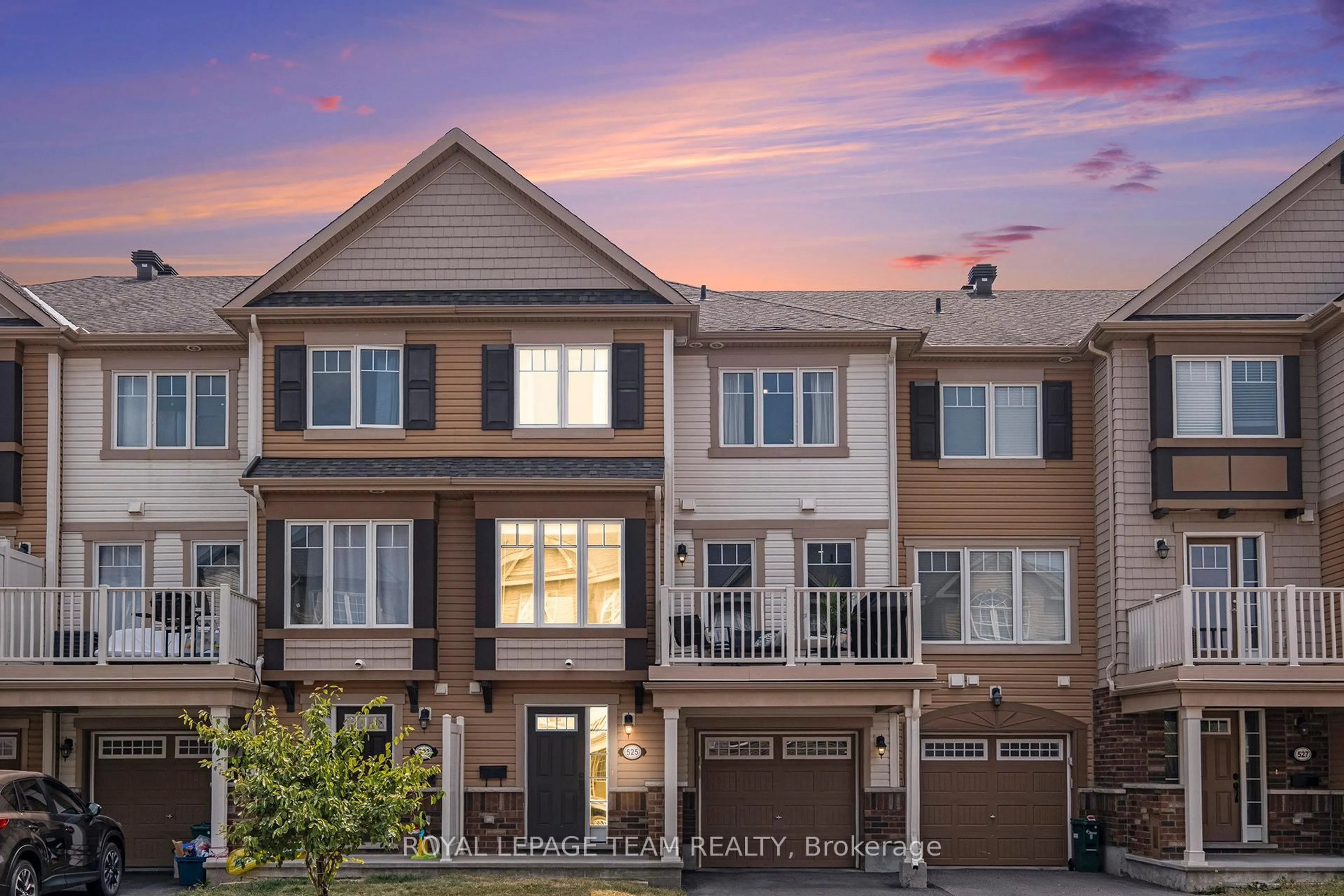 Unknown for 525 Snow Goose St, Ottawa Ontario K2J 5Y9