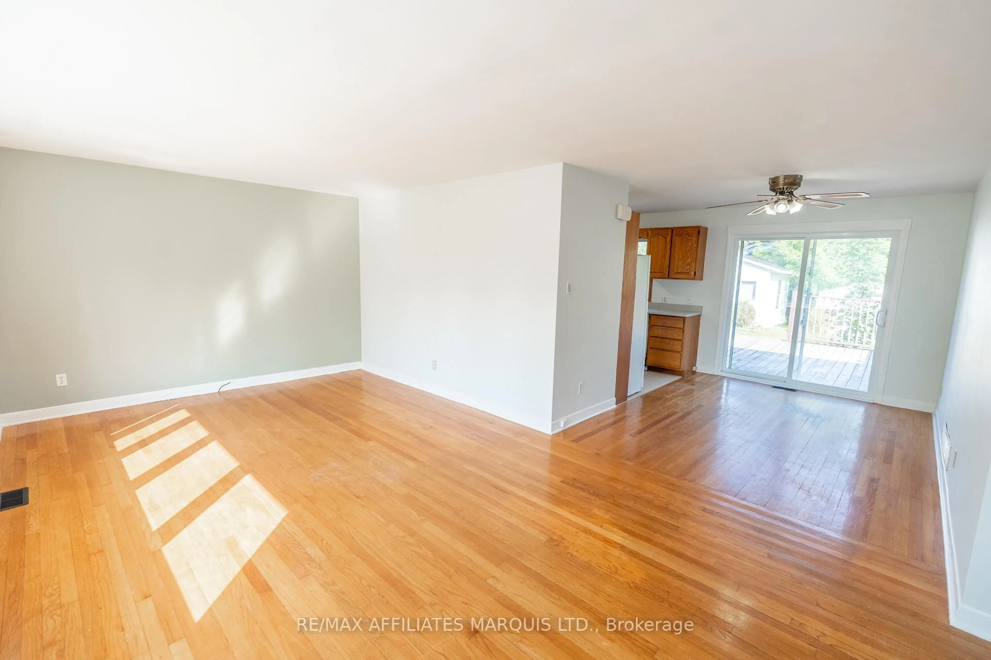 A pic of a room for 1203 Princess St, Cornwall Ontario K6J 1S2