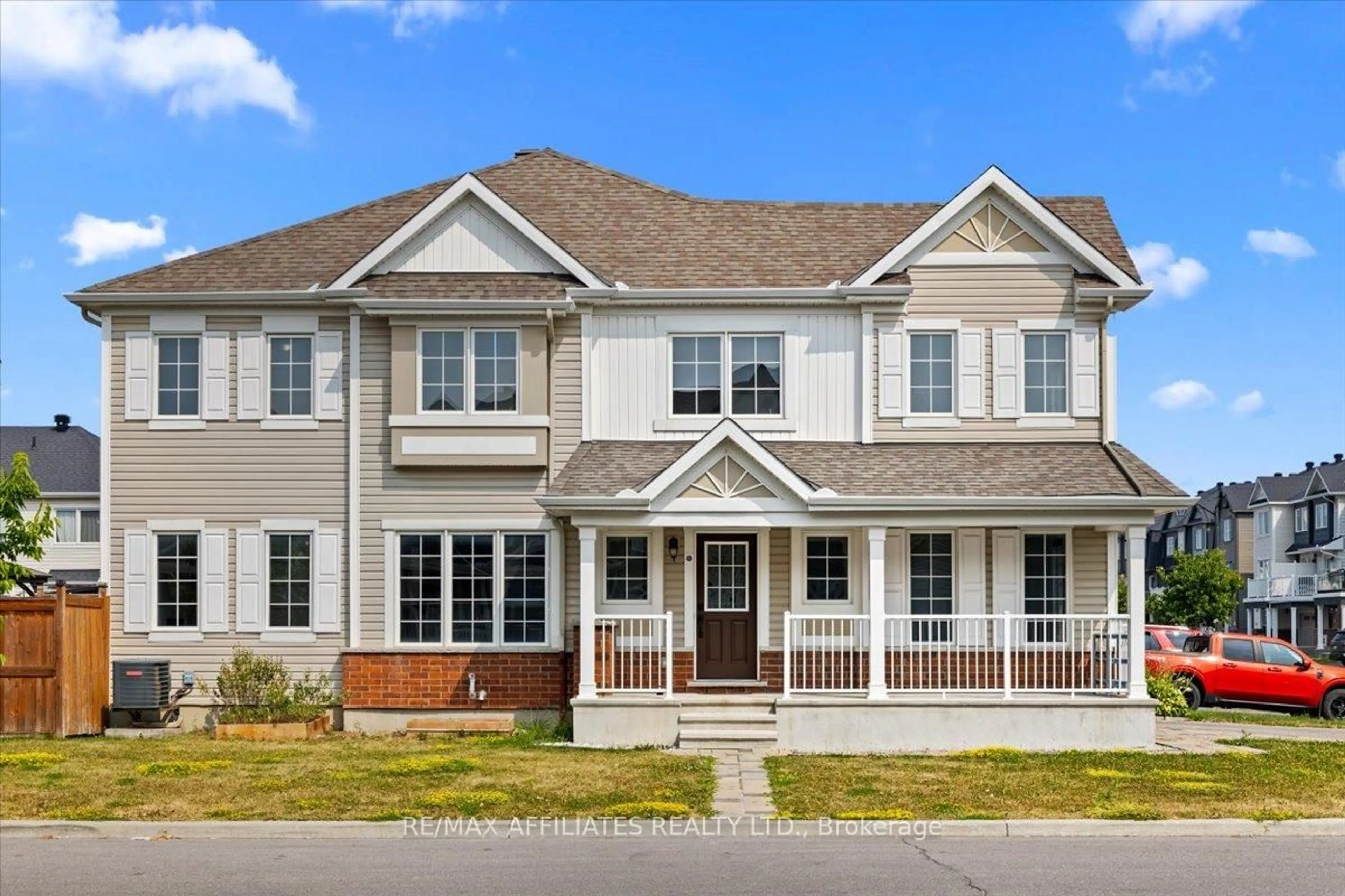 Home with vinyl exterior material, street for 300 Sweetfern Cres, Ottawa Ontario K4A 3W5
