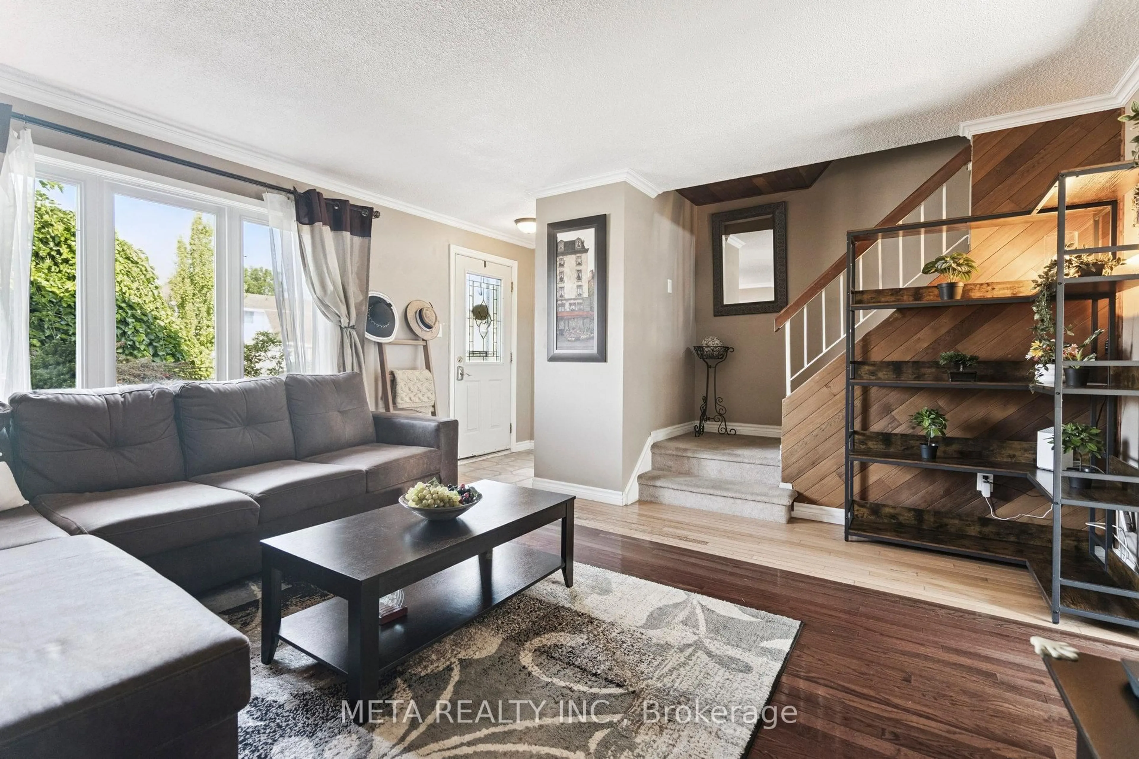 Living room with furniture, unknown for 159 St. Andrews Dr, Hamilton Ontario L8K 5K1