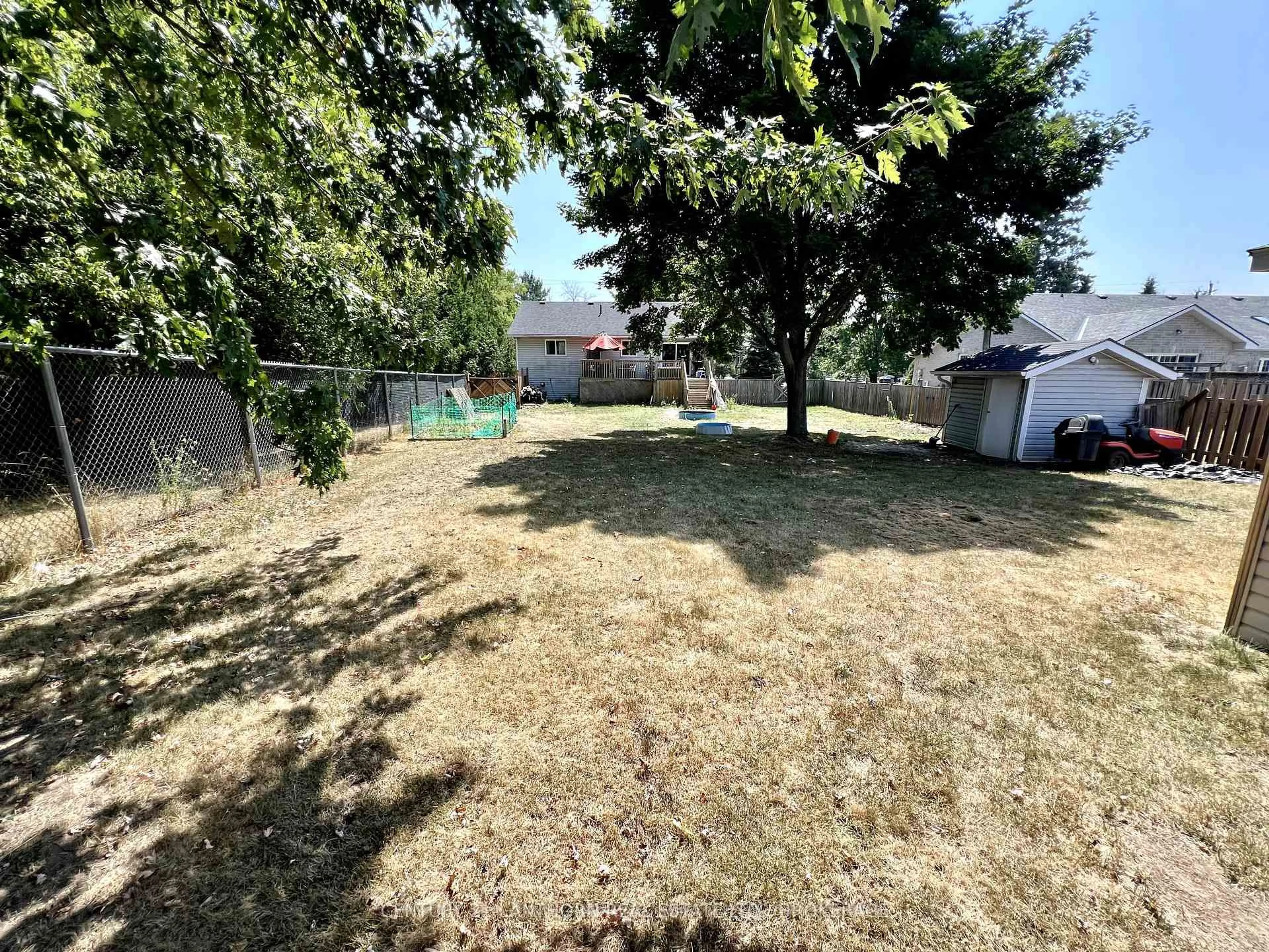 A pic from outside/outdoor area/front of a property/back of a property/a pic from drone, street for 46 Main St, Bissett Creek Ontario K0H 2H0