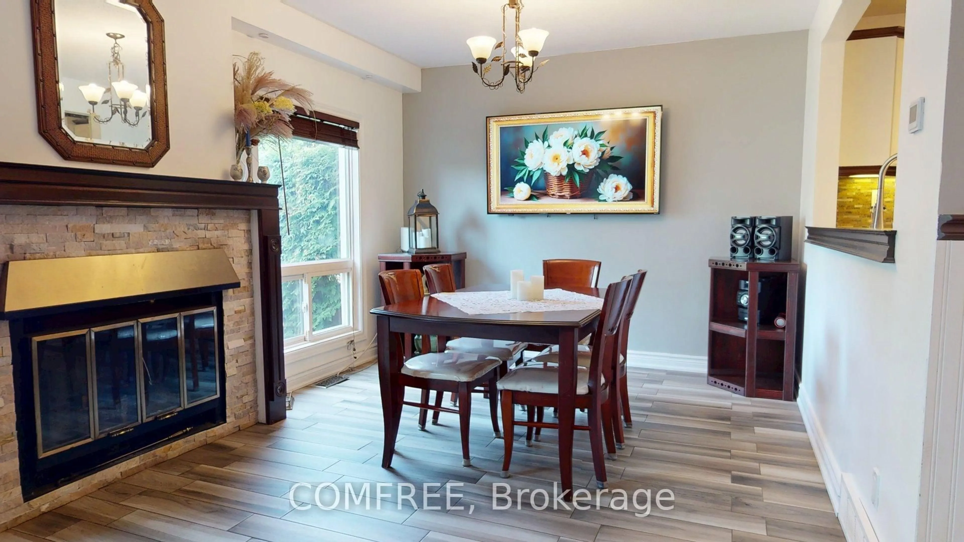 Dining room, wood/laminate floor for 1145 D'erable Pl #100, Orleans Ontario K1C 5L5
