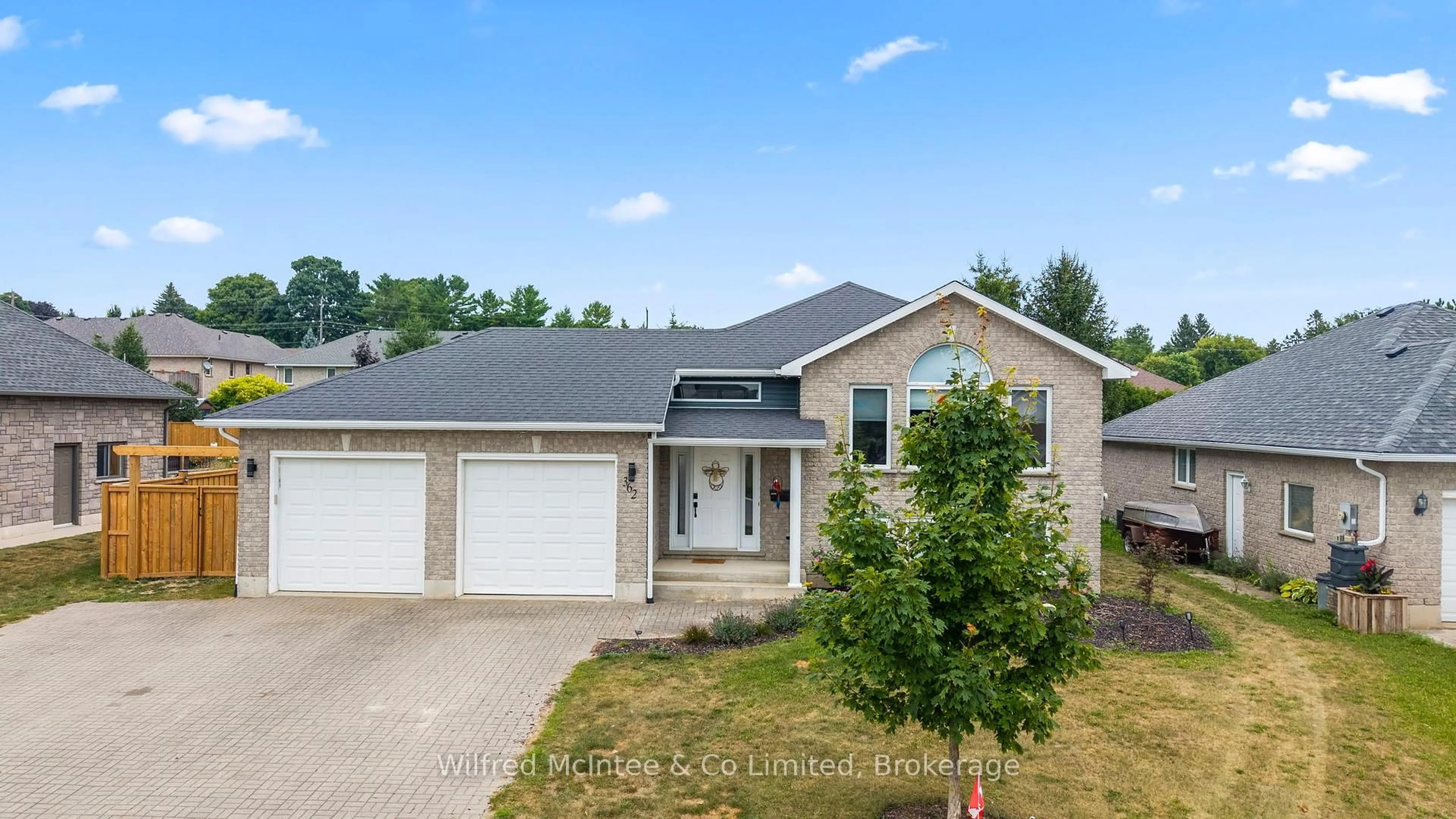 Home with vinyl exterior material, street for 362 Westwood Dr, Brockton Ontario N0G 2V0