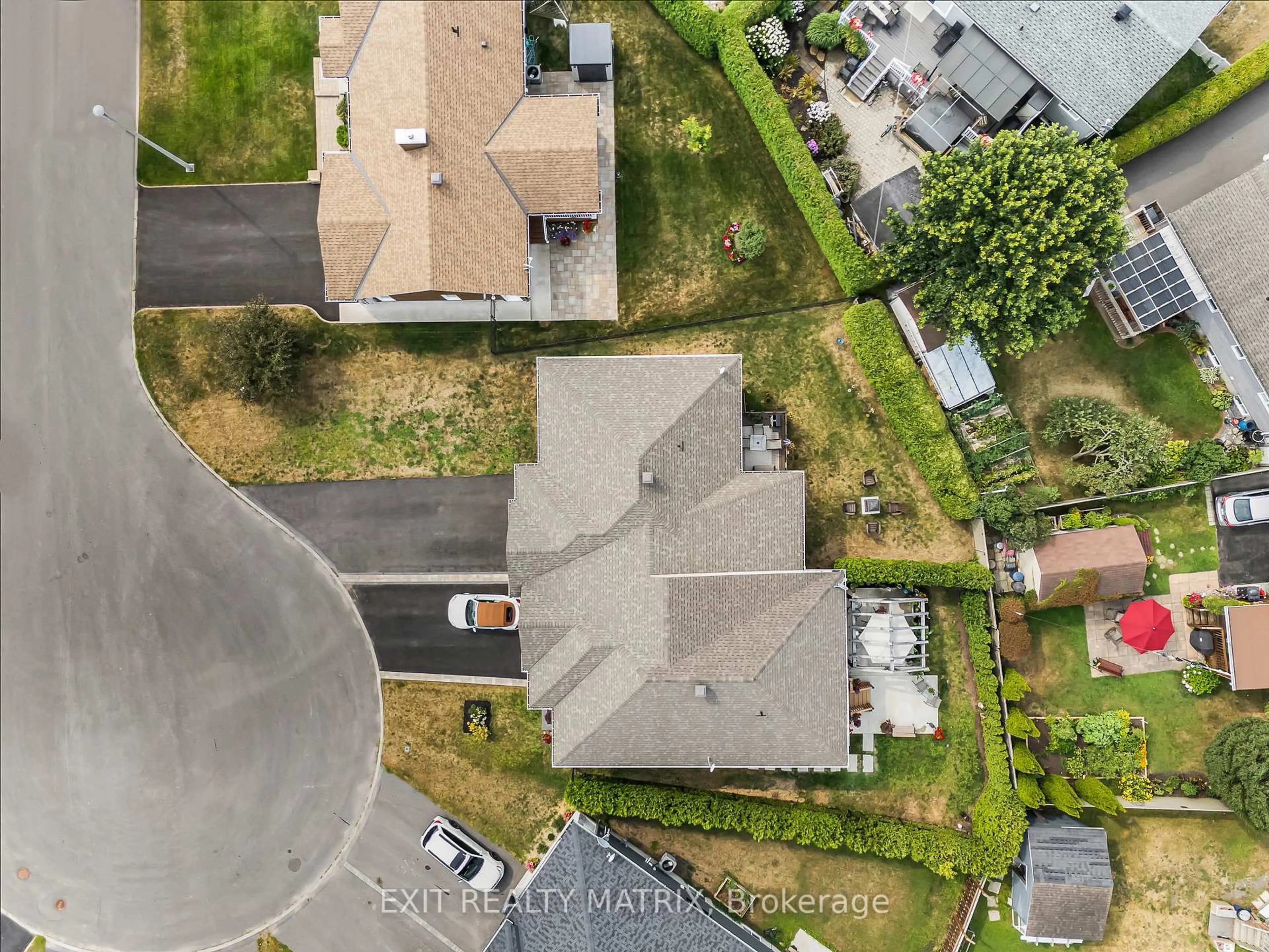 A pic from outside/outdoor area/front of a property/back of a property/a pic from drone, street for 16 Julien St, Champlain Ontario K0B 1K0