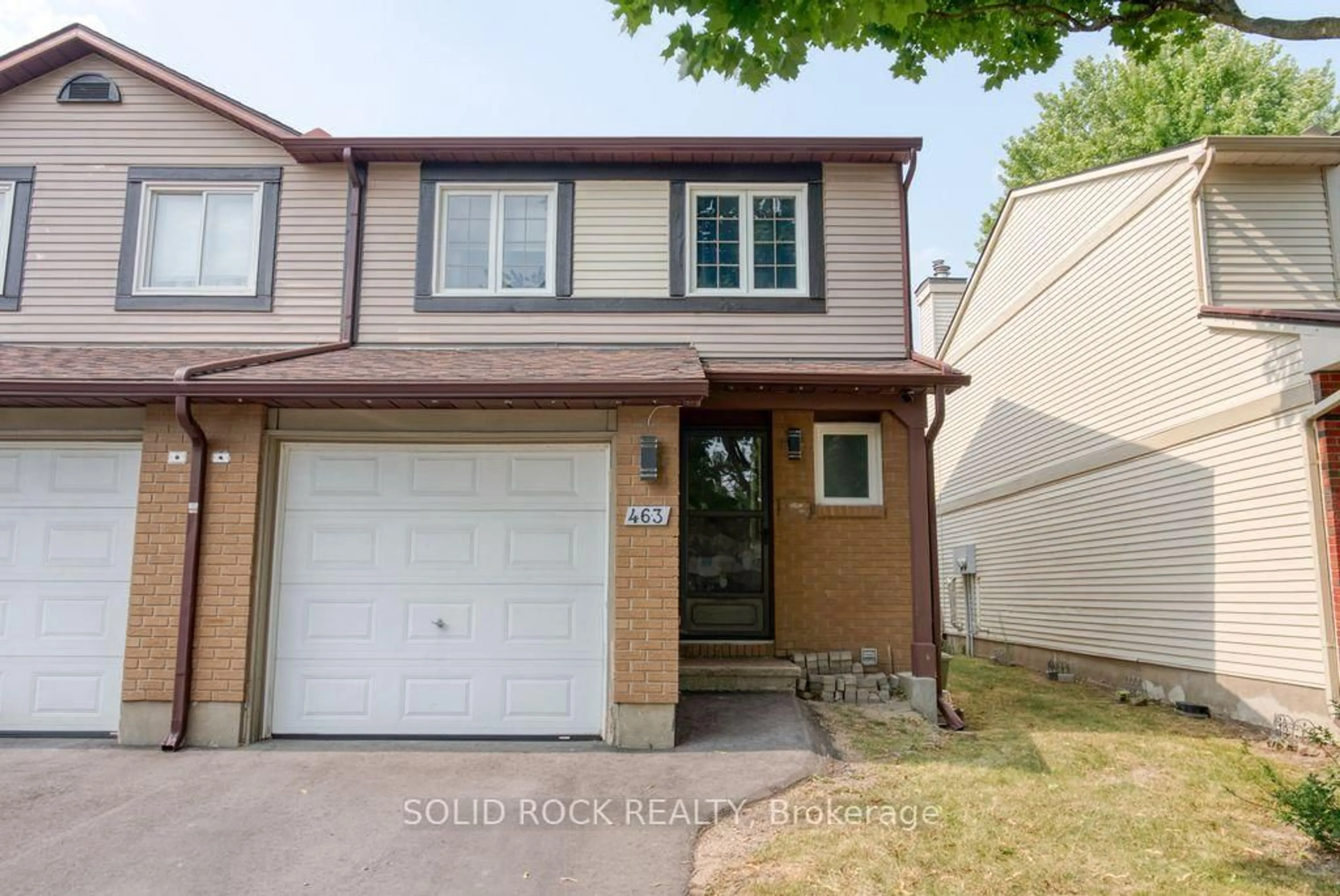 Home with vinyl exterior material, street for 463 Canotia Pl, Ottawa Ontario K4A 2K2