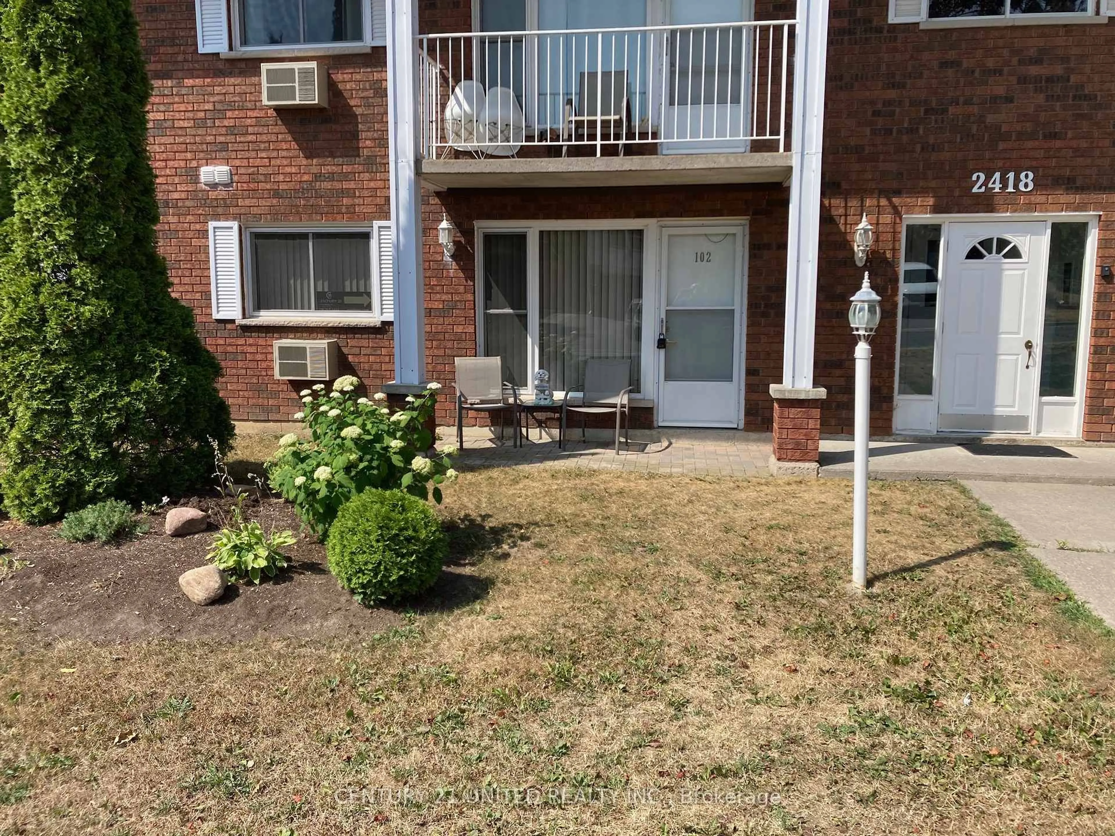 Patio, water/lake/river/ocean view for 2418 Mountland Dr #102, Peterborough West Ontario K9K 2E2