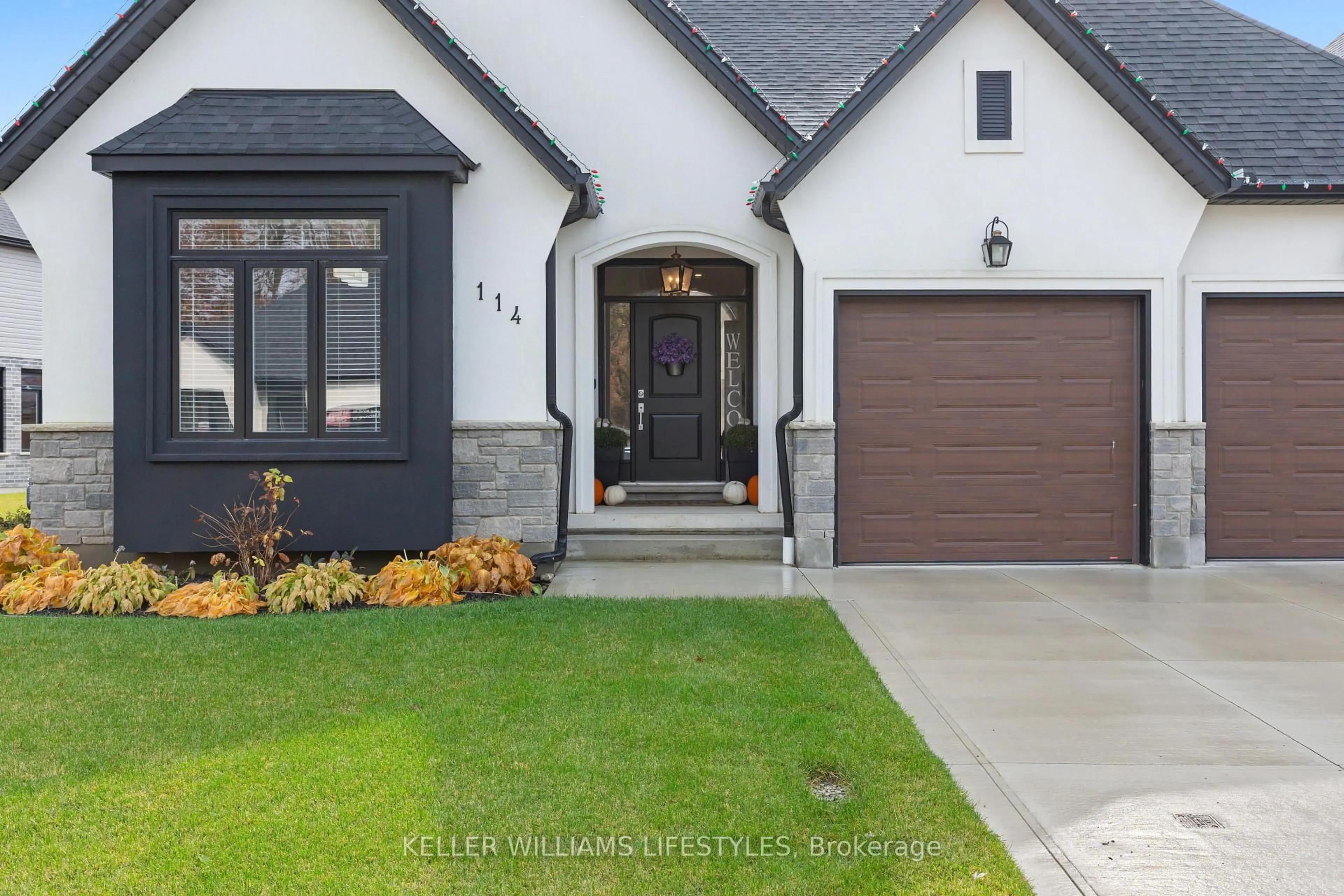 Home with brick exterior material, street for 114 ASPEN Circ, Thames Centre Ontario N0M 2P0