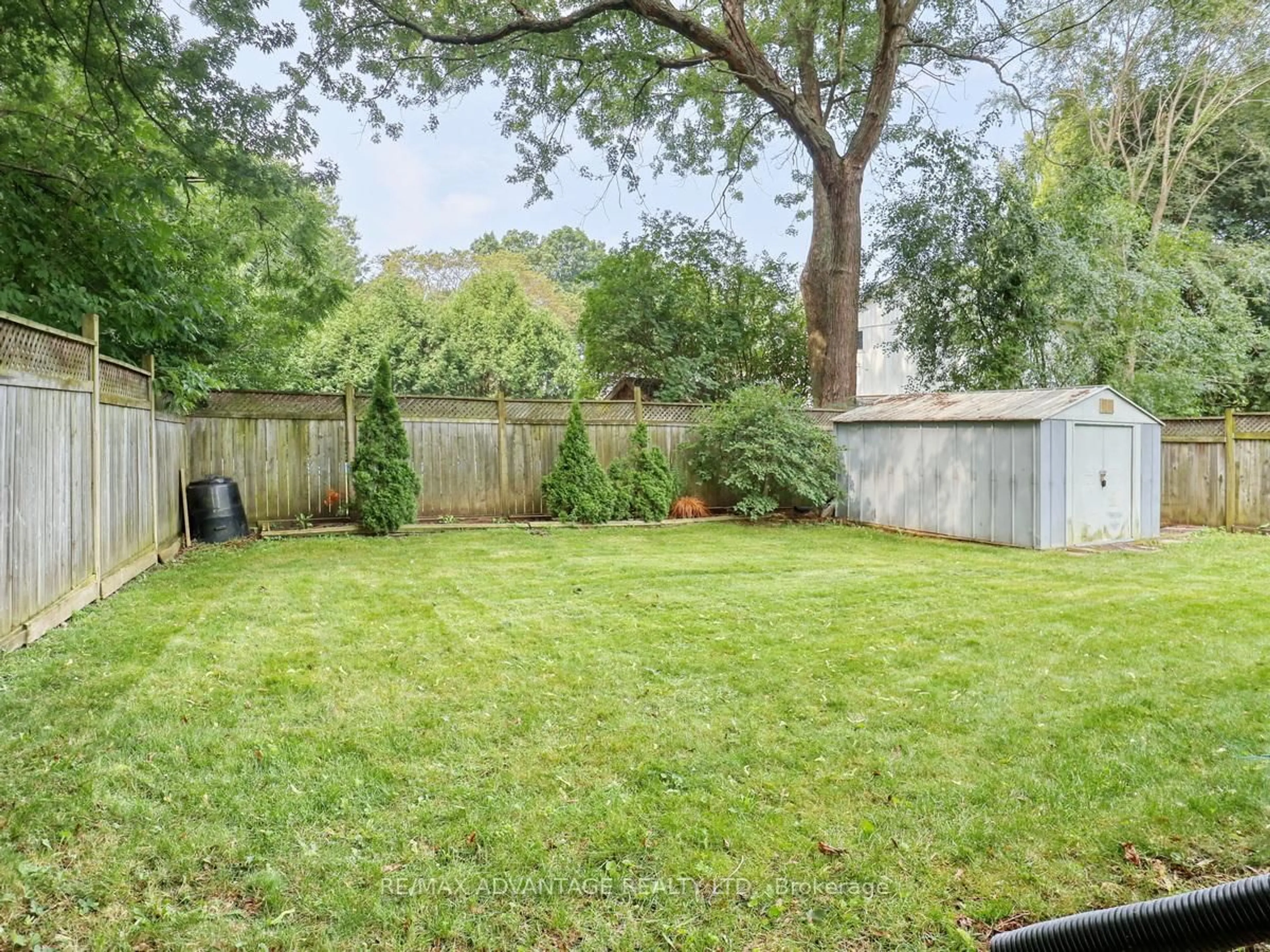 Unknown for 791 Westbury Cres, London South Ontario N6J 3C8