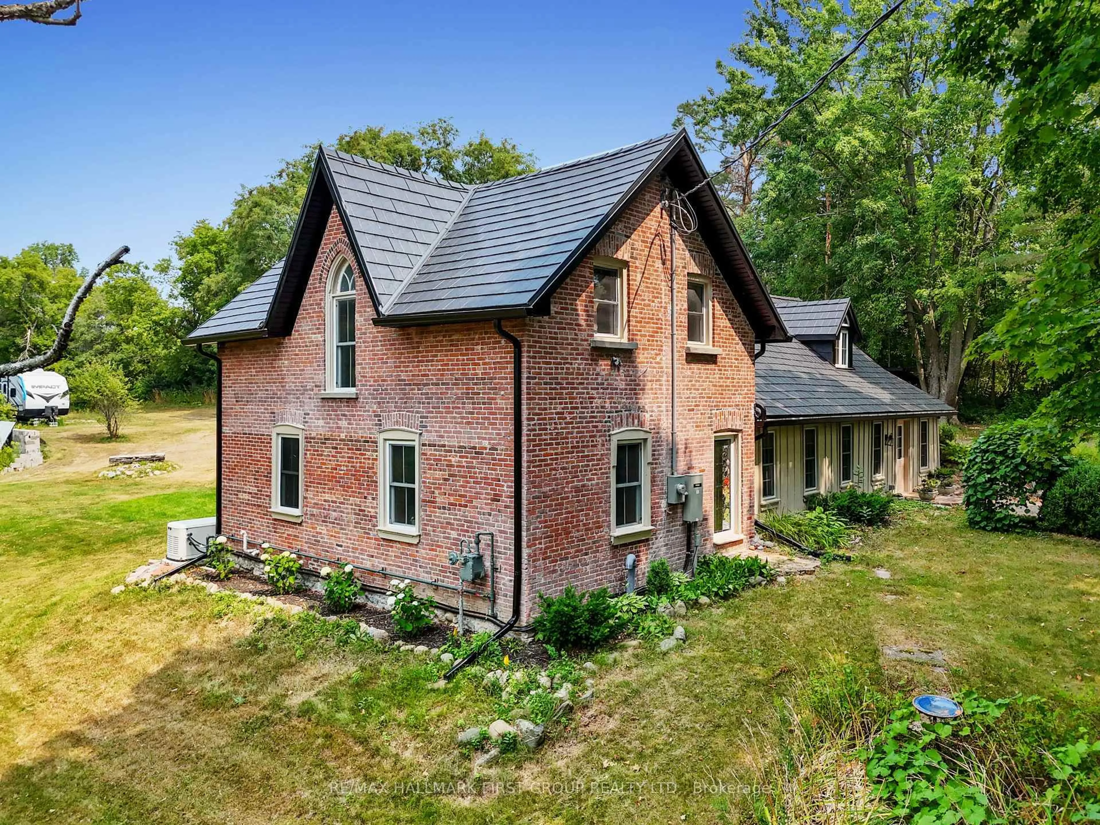 Home with brick exterior material, building for 13014 County 21 Rd, Cramahe Ontario K0K 1S0