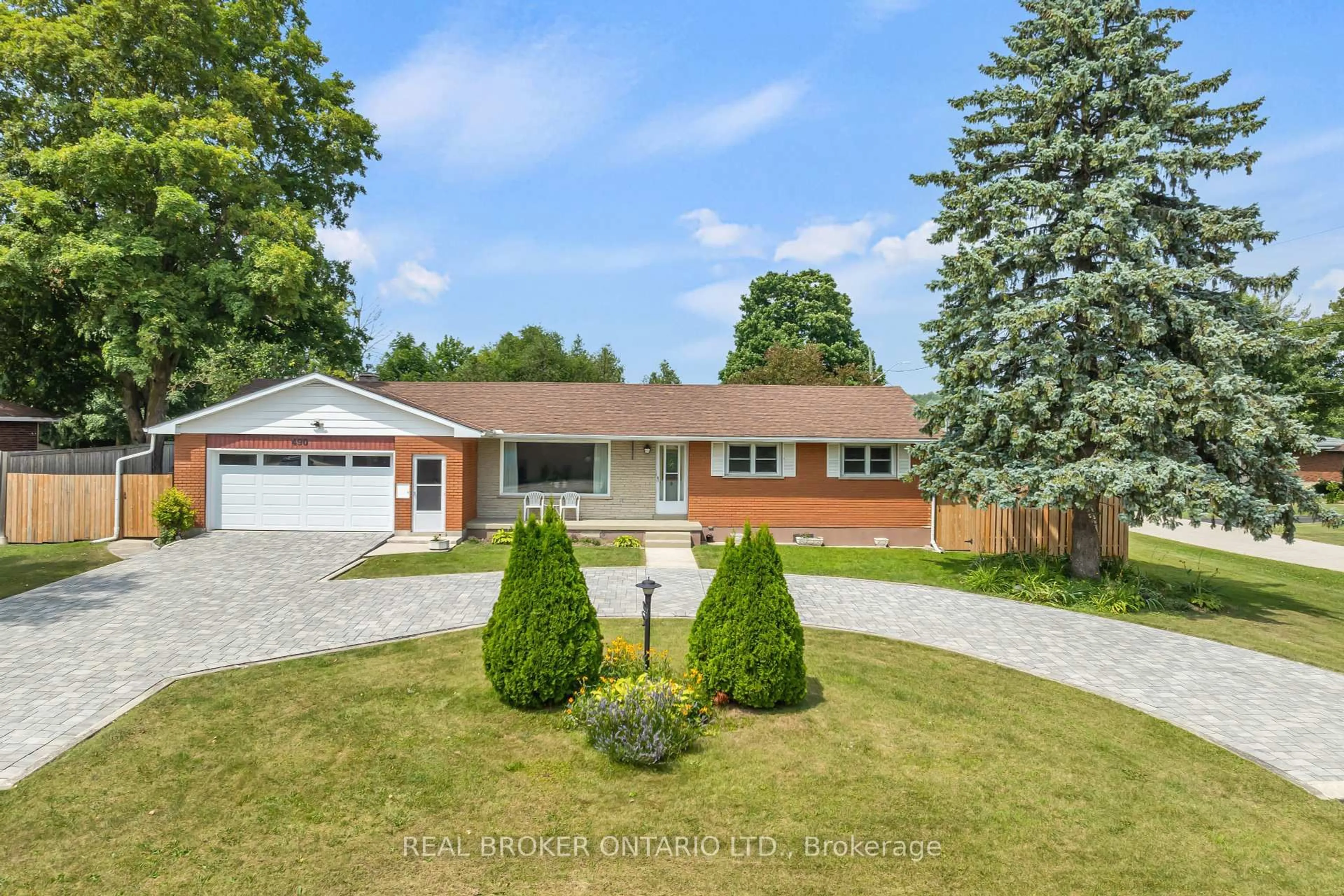 Home with brick exterior material, street for 490 Saddler St, West Grey Ontario N0G 1R0