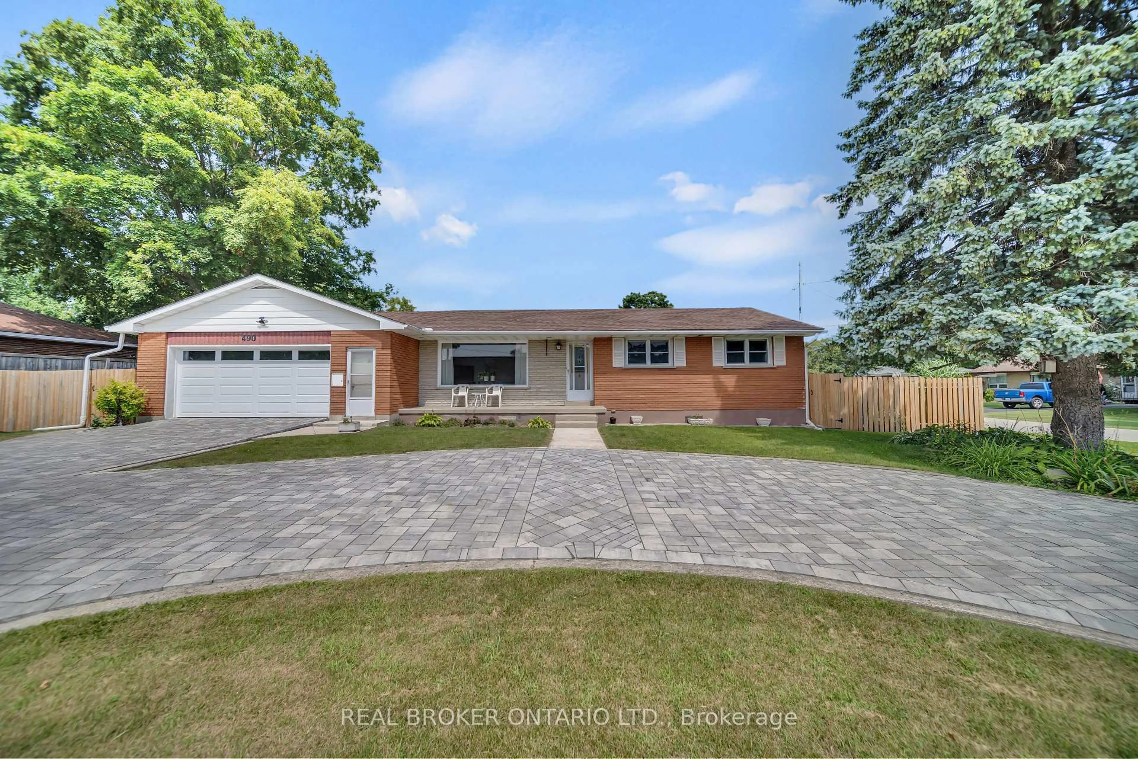 Home with brick exterior material, street for 490 Saddler St, West Grey Ontario N0G 1R0