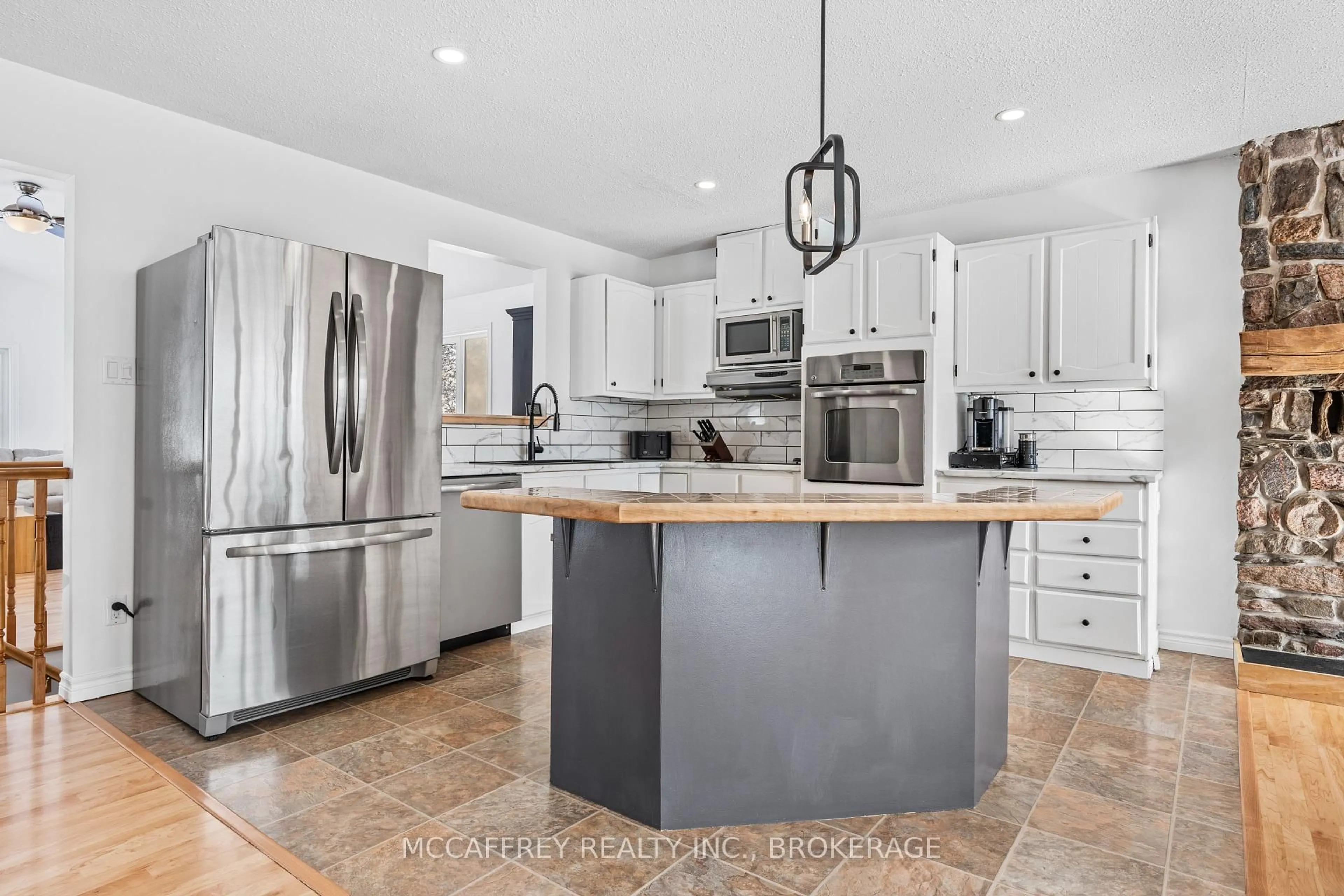 Open concept kitchen, ceramic/tile floor for 25 Jones St, Tamworth Ontario K0K 3G0