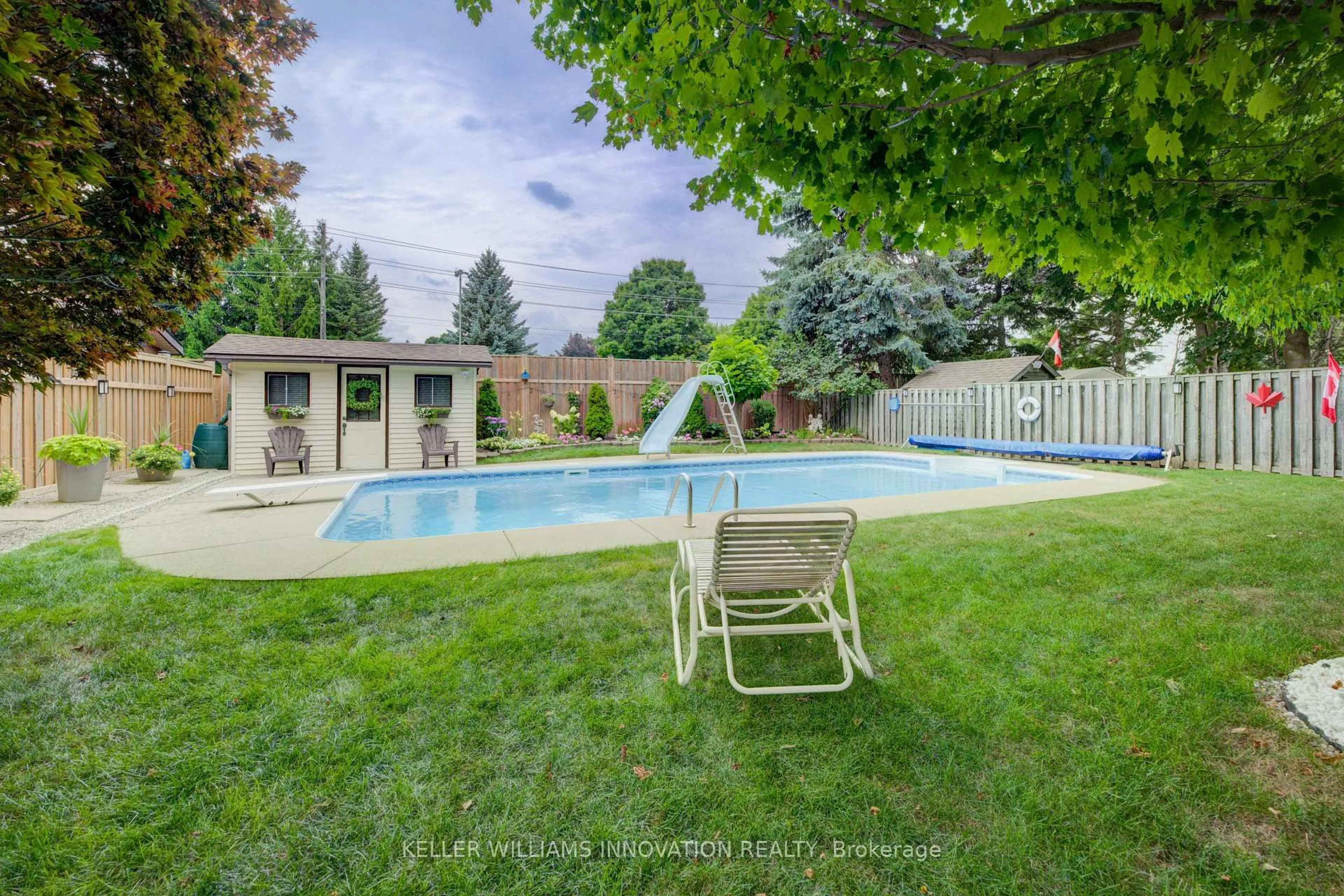 Pool for 493 Anndale Rd, Waterloo Ontario N2K 2R6