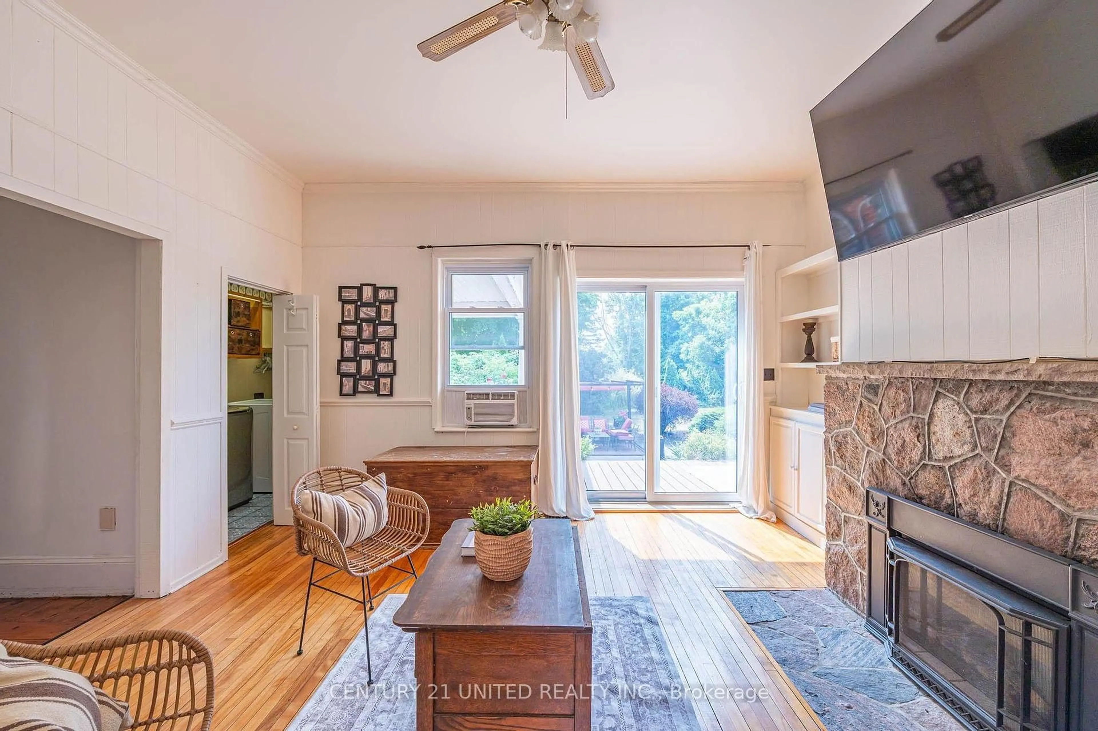 Living room with furniture, unknown for 1180 Heritage Line, Otonabee-South Monaghan Ontario K0L 2G0