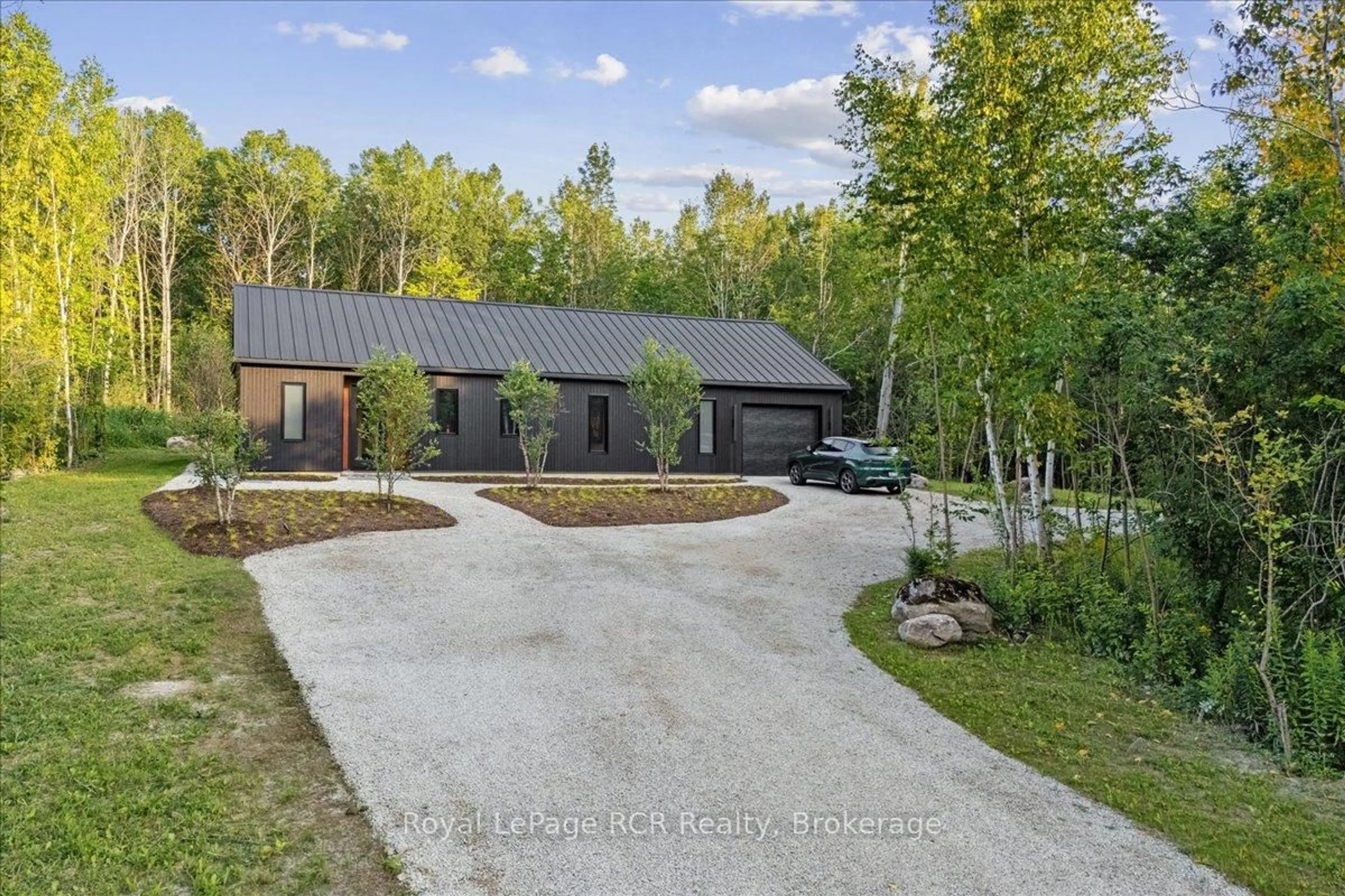 A pic from outside/outdoor area/front of a property/back of a property/a pic from drone, unknown for 350381 Concession A, Meaford Ontario N0H 1B0