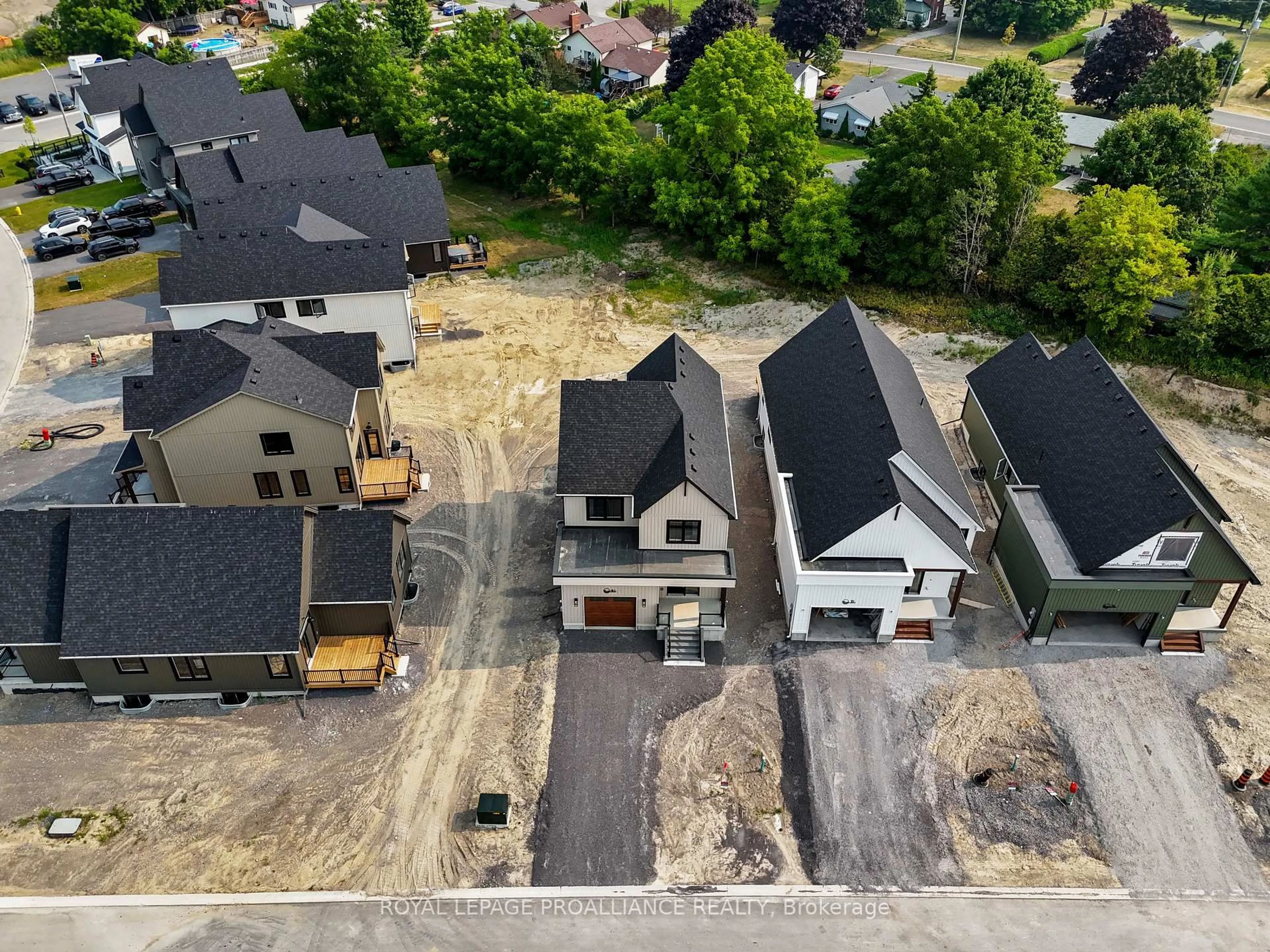 A pic from outside/outdoor area/front of a property/back of a property/a pic from drone, street for 40 Hollingsworth St, Cramahe Ontario K0K 1S0