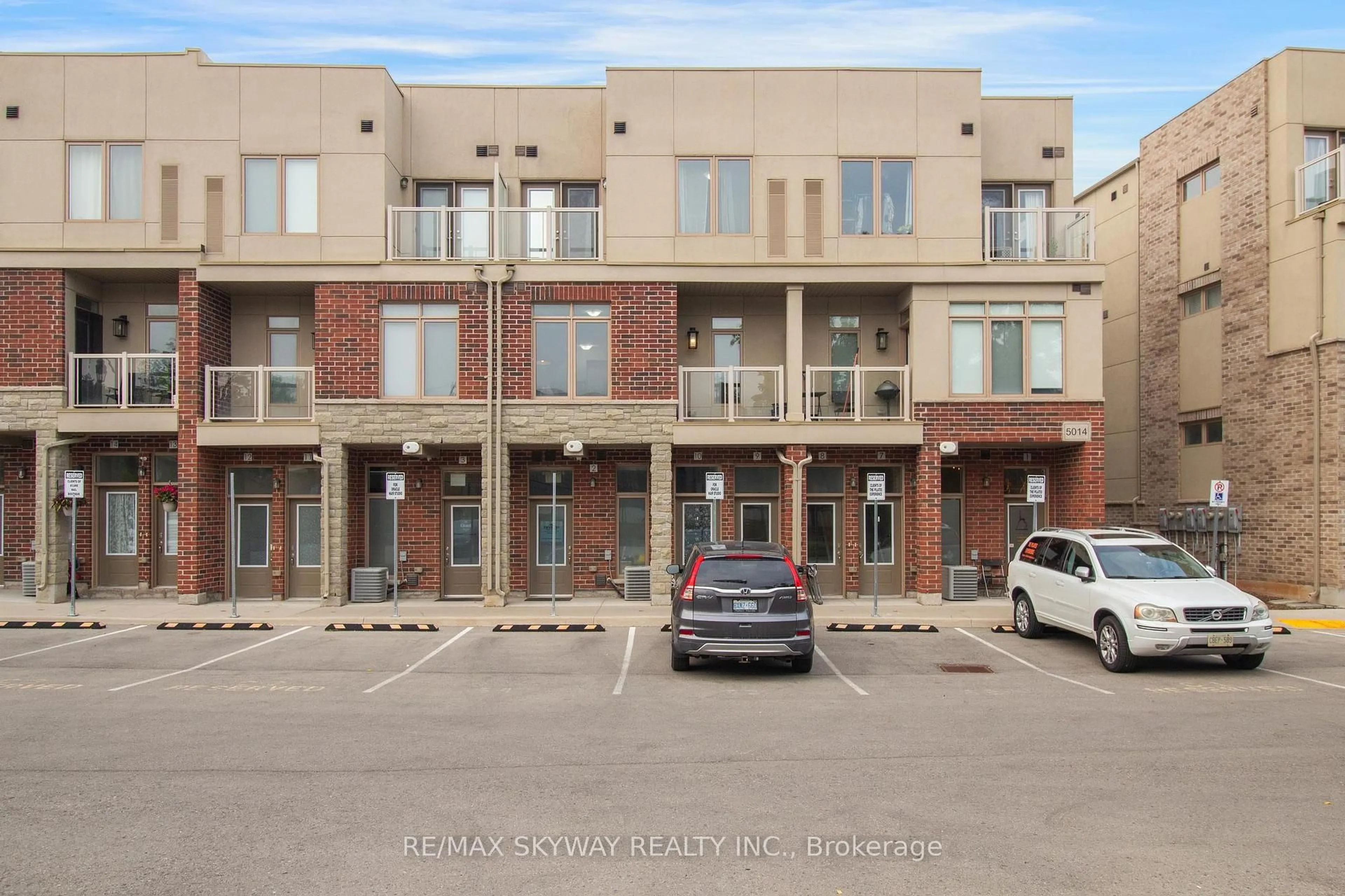 Unknown for 5014 Serena Dr #10, Lincoln Ontario L0R 1B8