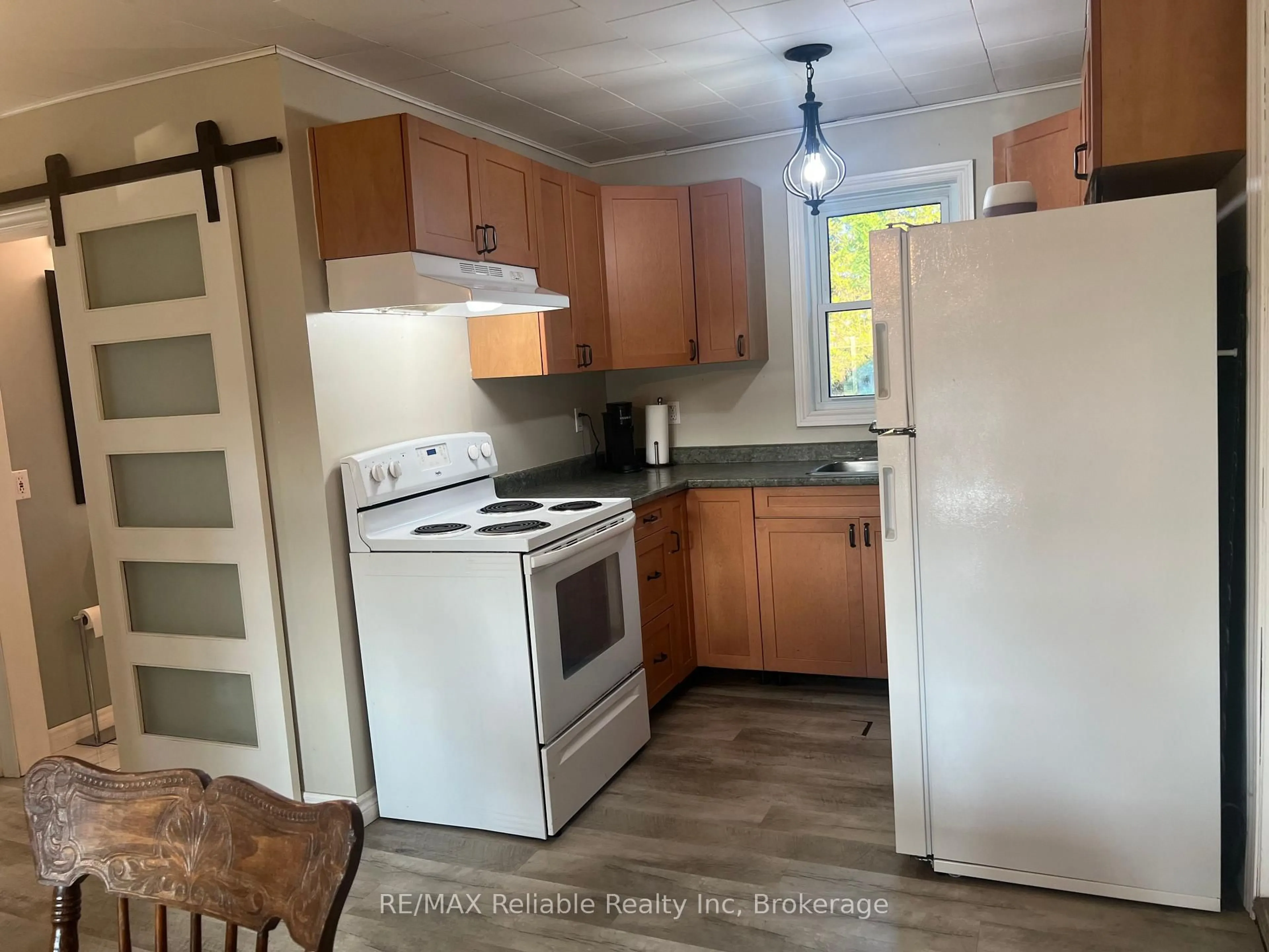 Standard kitchen, unknown for 61 Kippen Rd, Huron East Ontario N0K 1G0