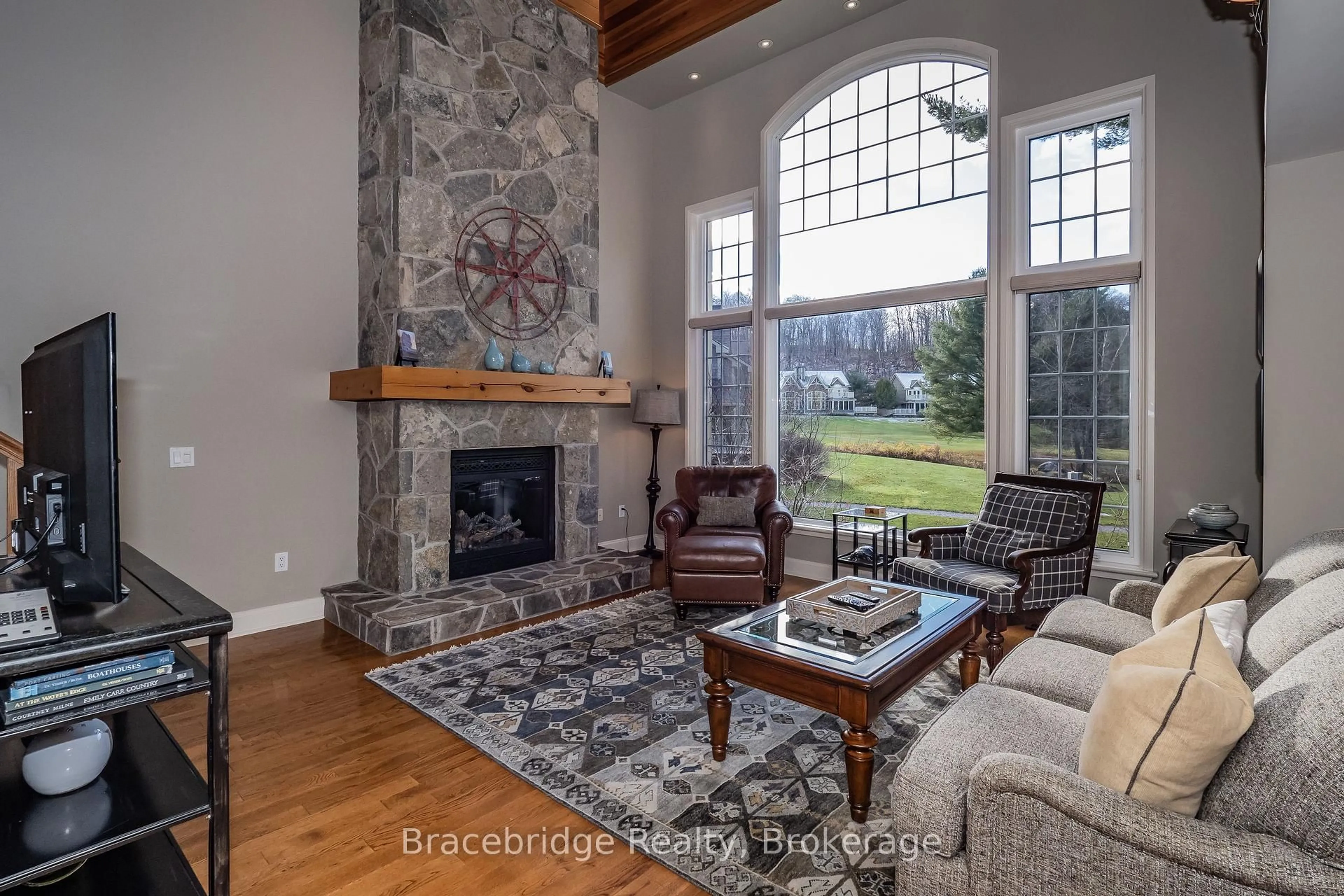 Living room with furniture, unknown for 3876 Muskoka Road 118 Rd #Carling 2 W5, Muskoka Lakes Ontario P0B 1J0