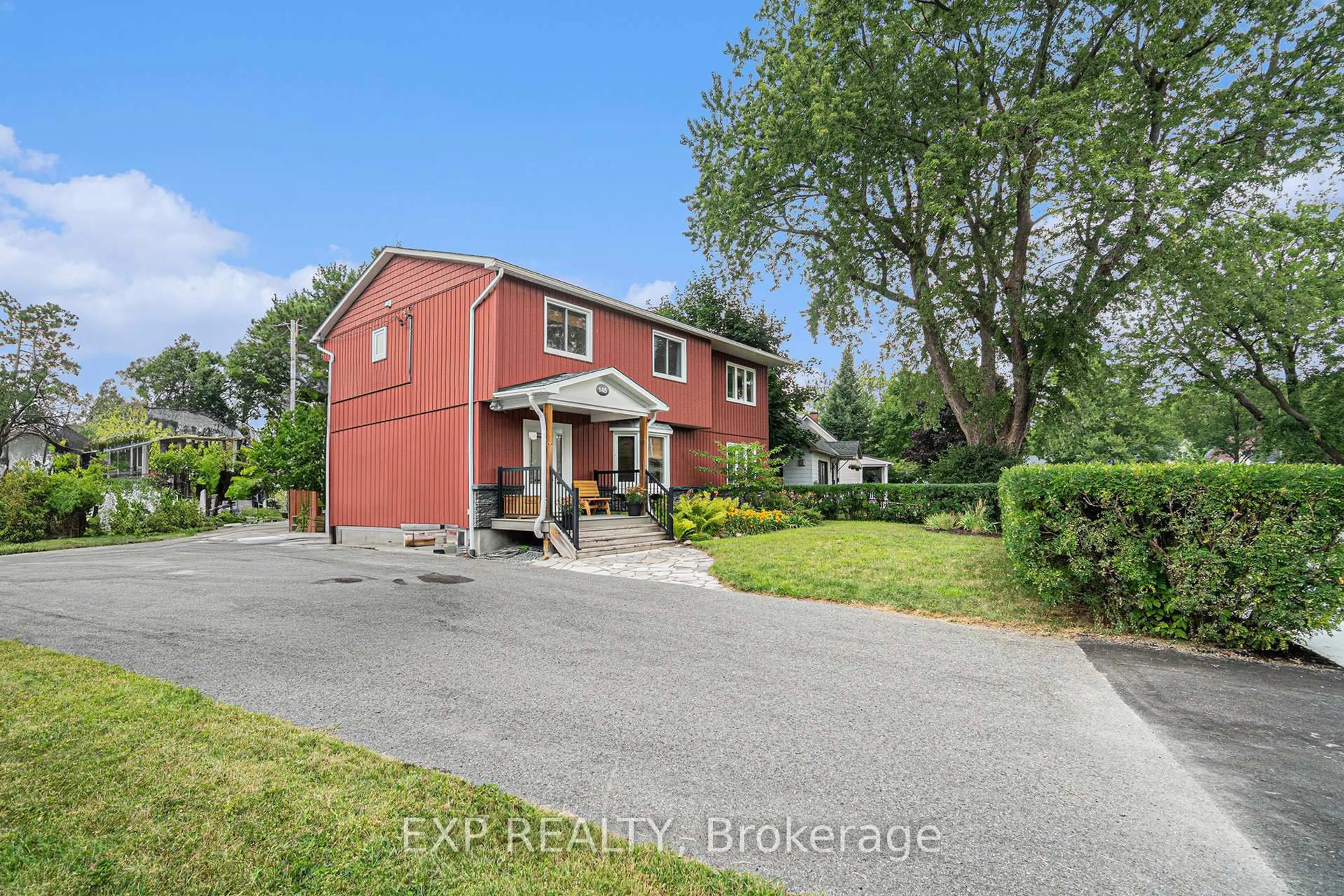A pic from outside/outdoor area/front of a property/back of a property/a pic from drone, street for 145 General Ave, Ottawa Ontario K1Z 7W9