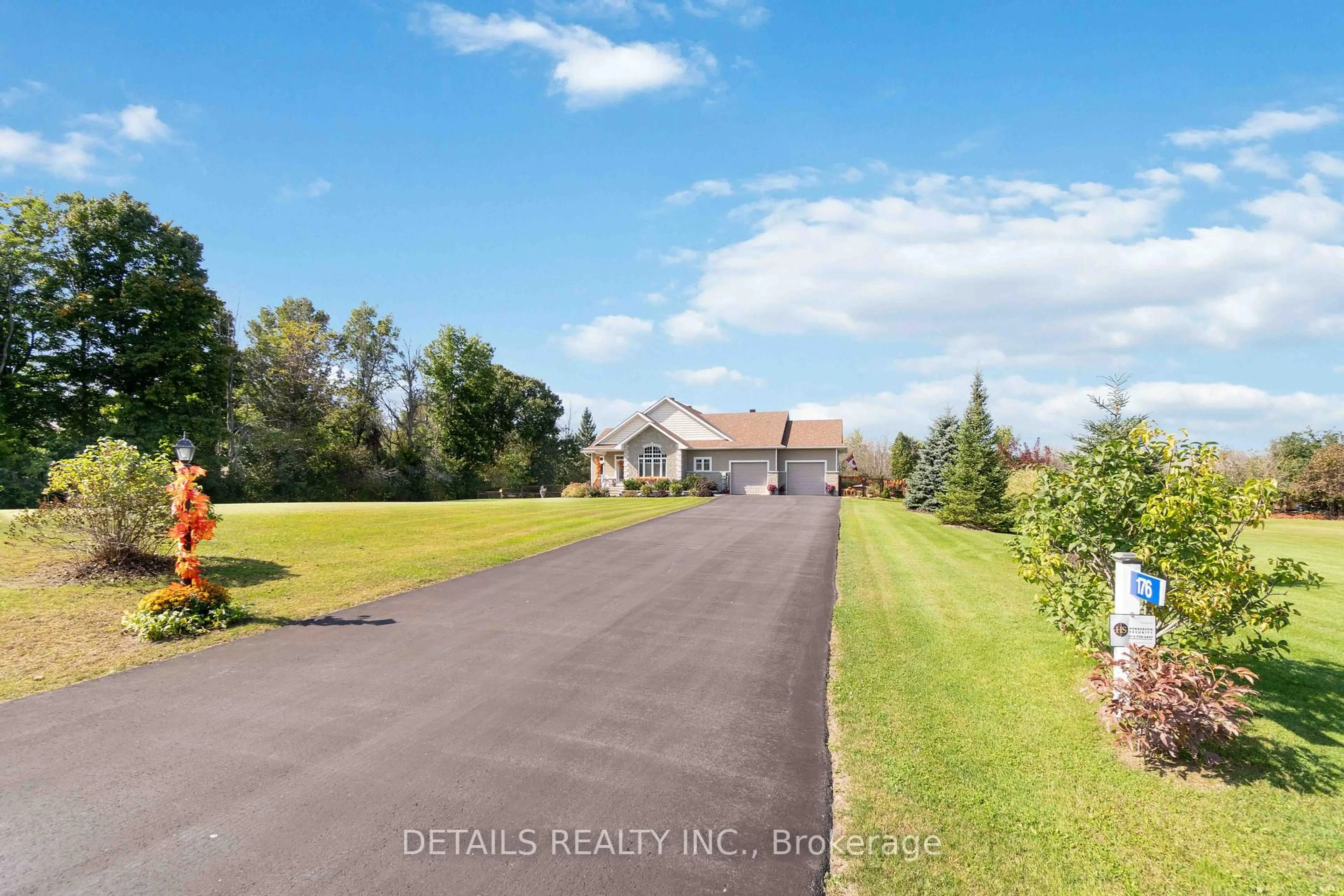 A pic from outside/outdoor area/front of a property/back of a property/a pic from drone, water/lake/river/ocean view for 176 Malcolms Way, Smiths Falls Ontario K7A 4S7
