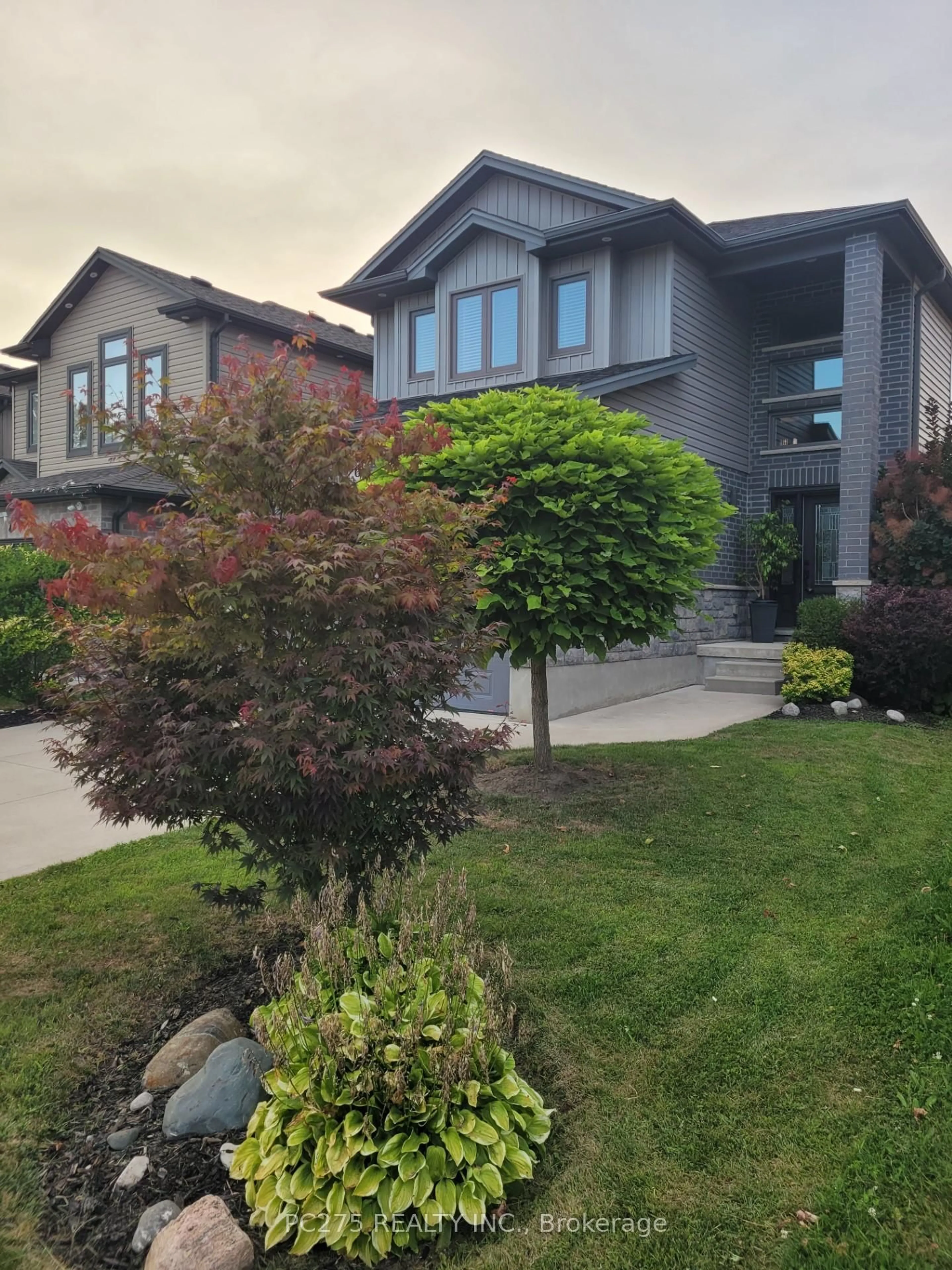 Home with brick exterior material, street for 6 Hayes St, London South Ontario N5Z 0A6