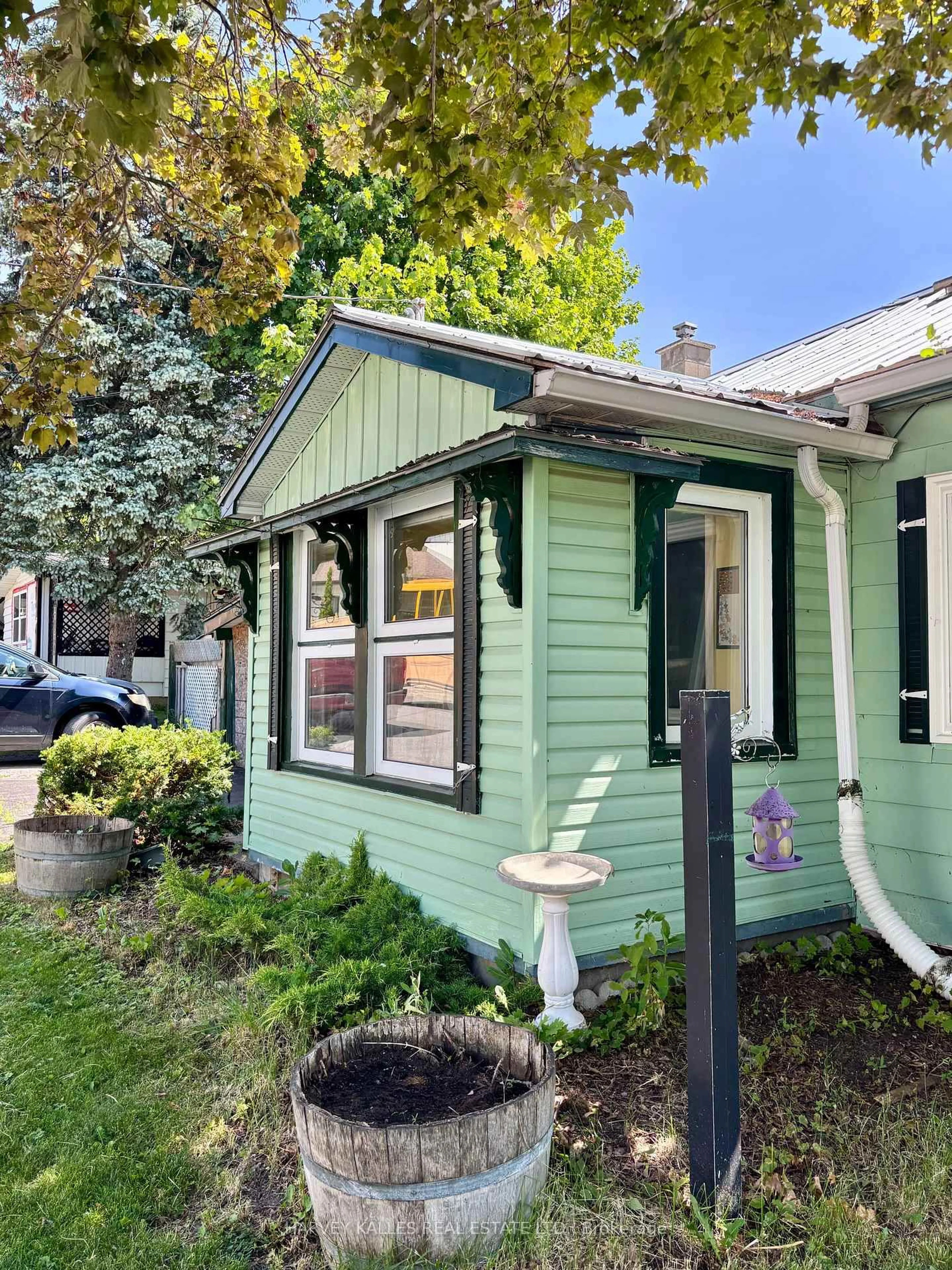 Home with vinyl exterior material, street for 30 Maitland St, Prince Edward County Ontario K0K 2T0