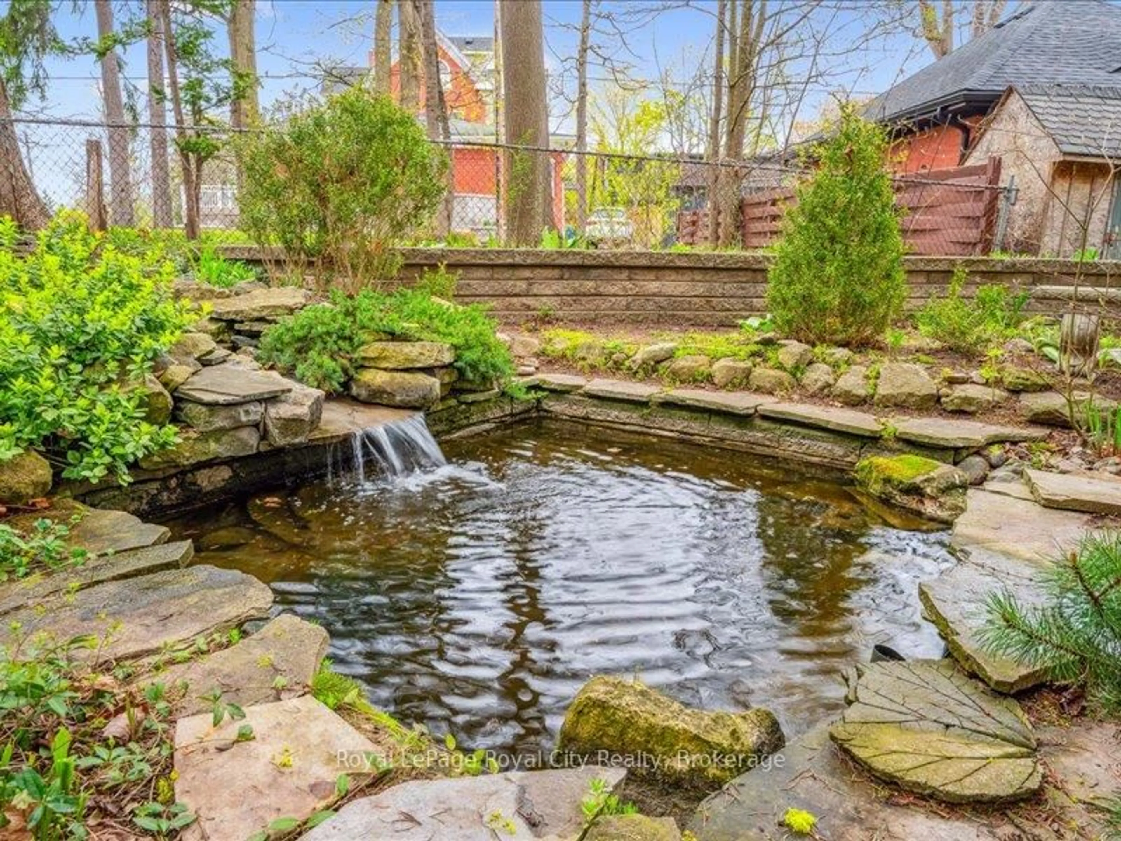 Patio, water/lake/river/ocean view for 80 London Rd, Guelph Ontario N1H 2B7