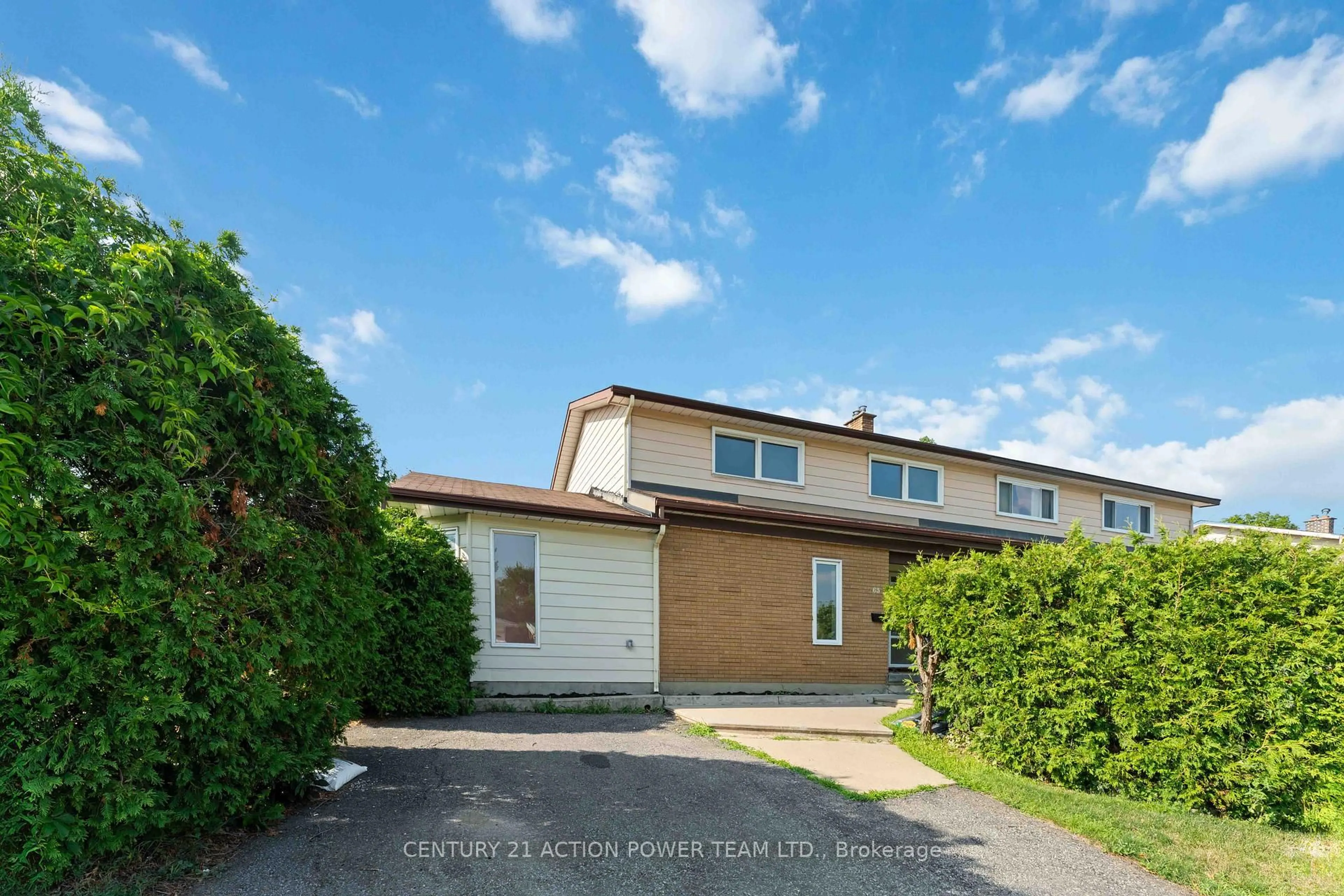 A pic from outside/outdoor area/front of a property/back of a property/a pic from drone, street for 63 Chesterton Dr, Ottawa Ontario K2E 5T4