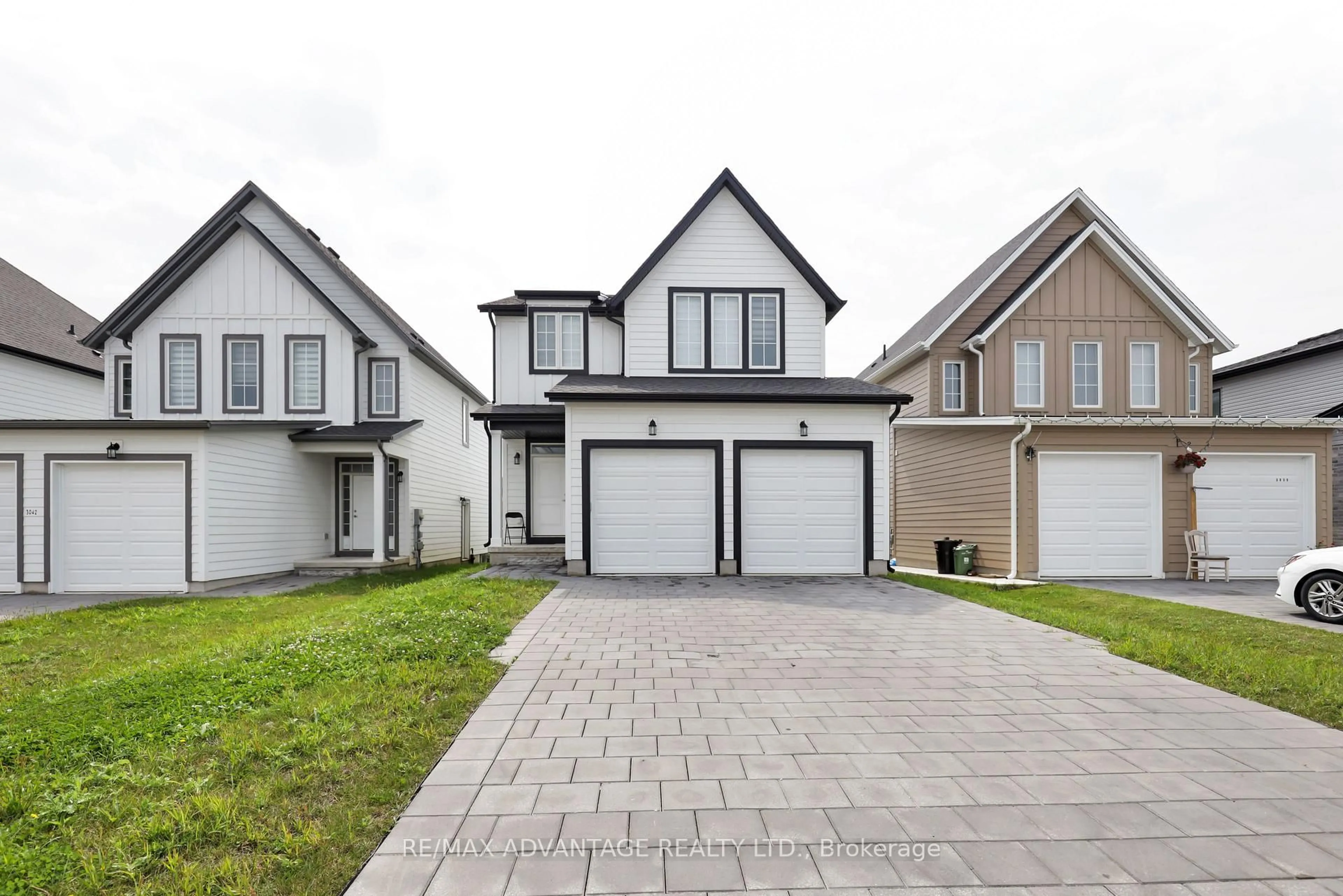 Home with vinyl exterior material, street for 3038 Heardcreek Tr, London North Ontario N6G 2S7
