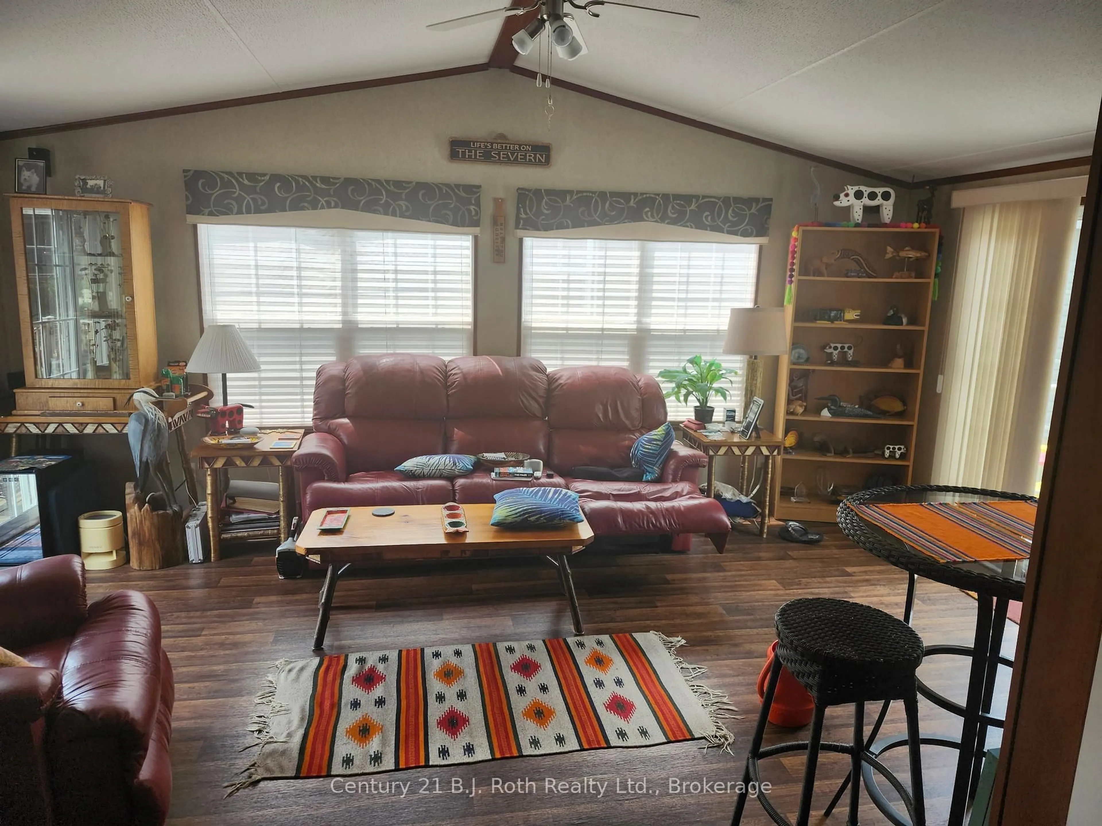 Living room with furniture, unknown for 1082 Shamrock Marina Rd #32, Gravenhurst Ontario P0E 1N0