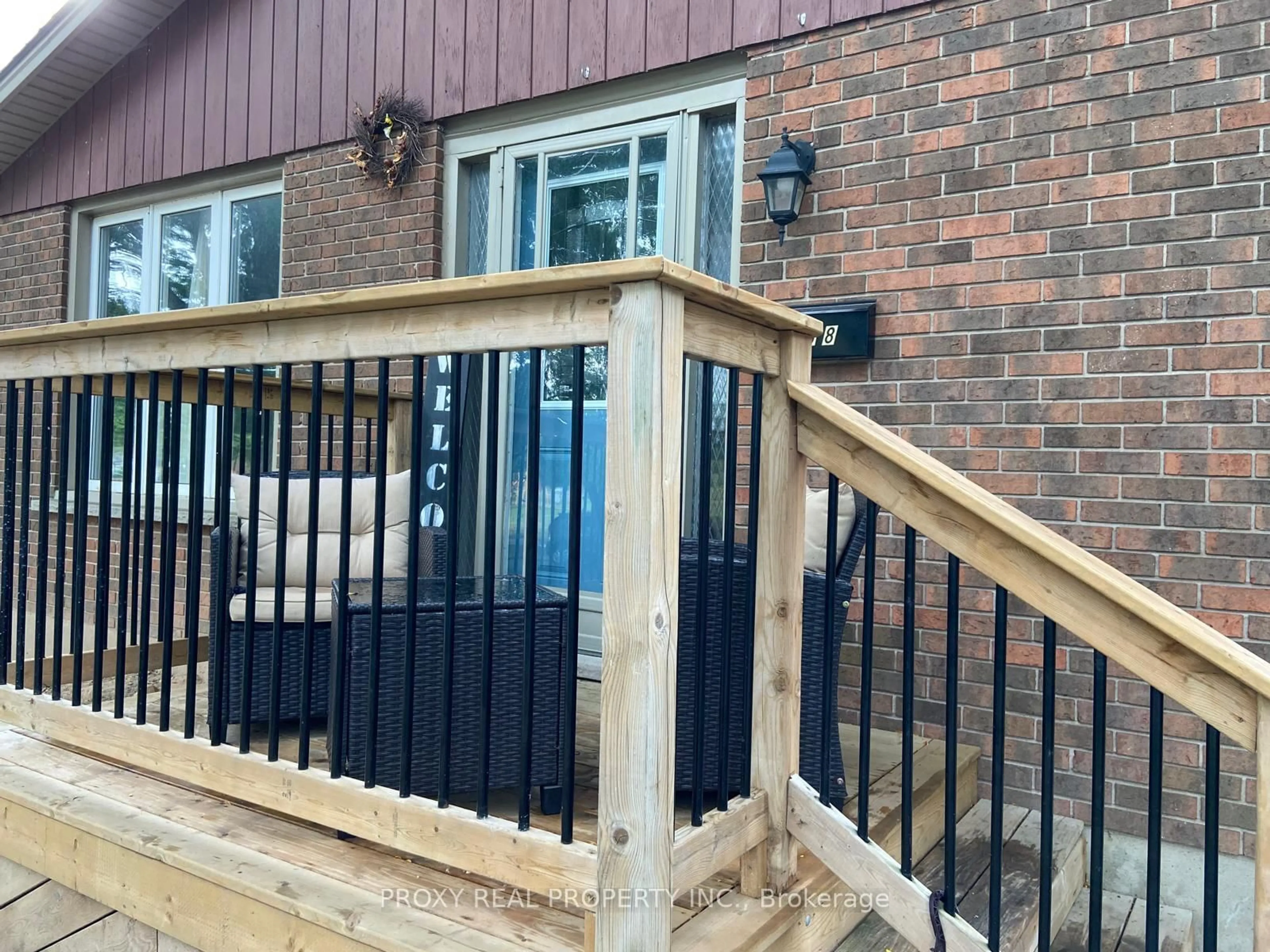 Unknown for 5698 Heritage Dr, Niagara Falls Ontario L2J 3L2