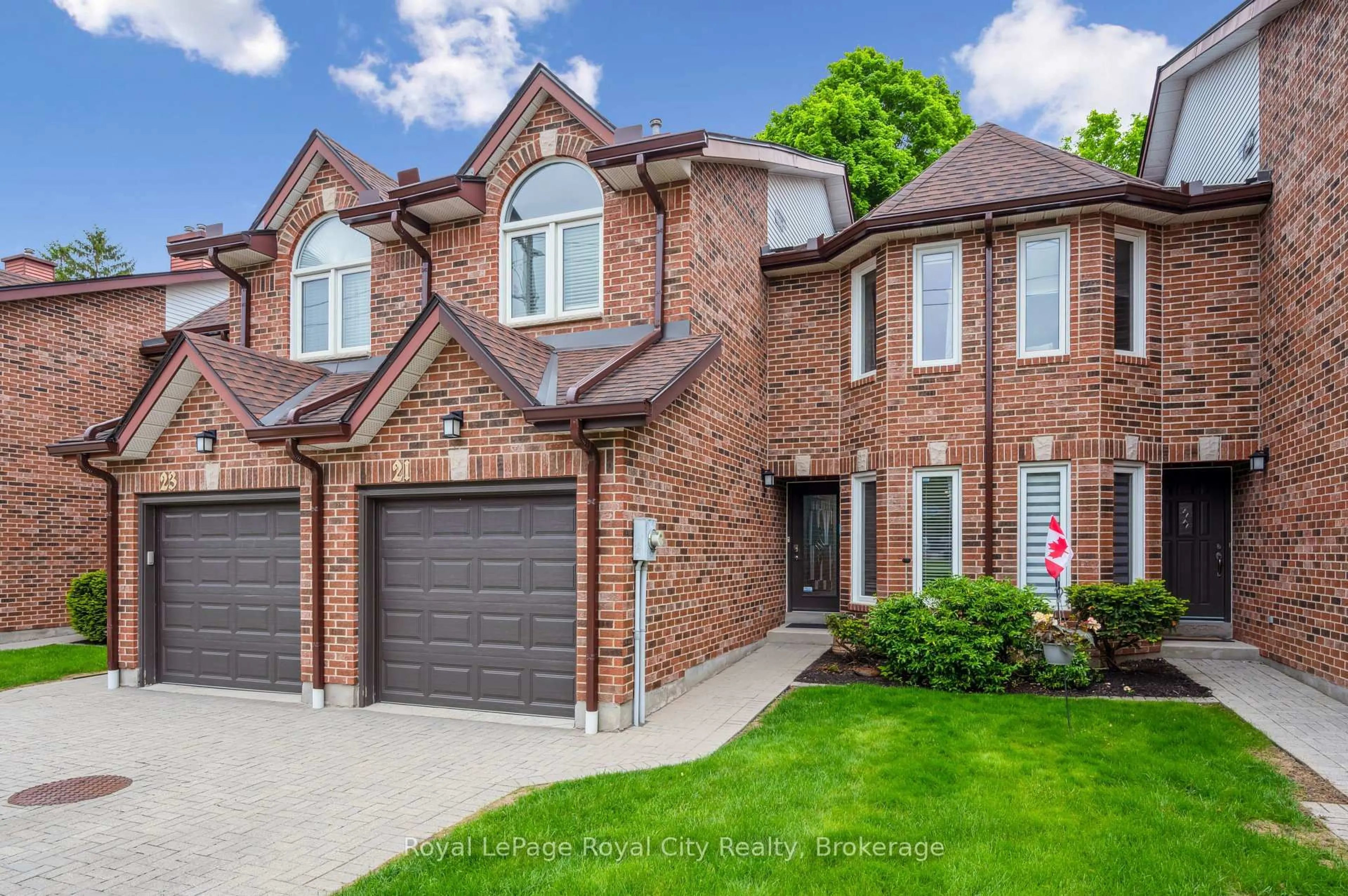 Home with brick exterior material, street for 21 Marilyn Dr, Guelph Ontario N1H 1G9