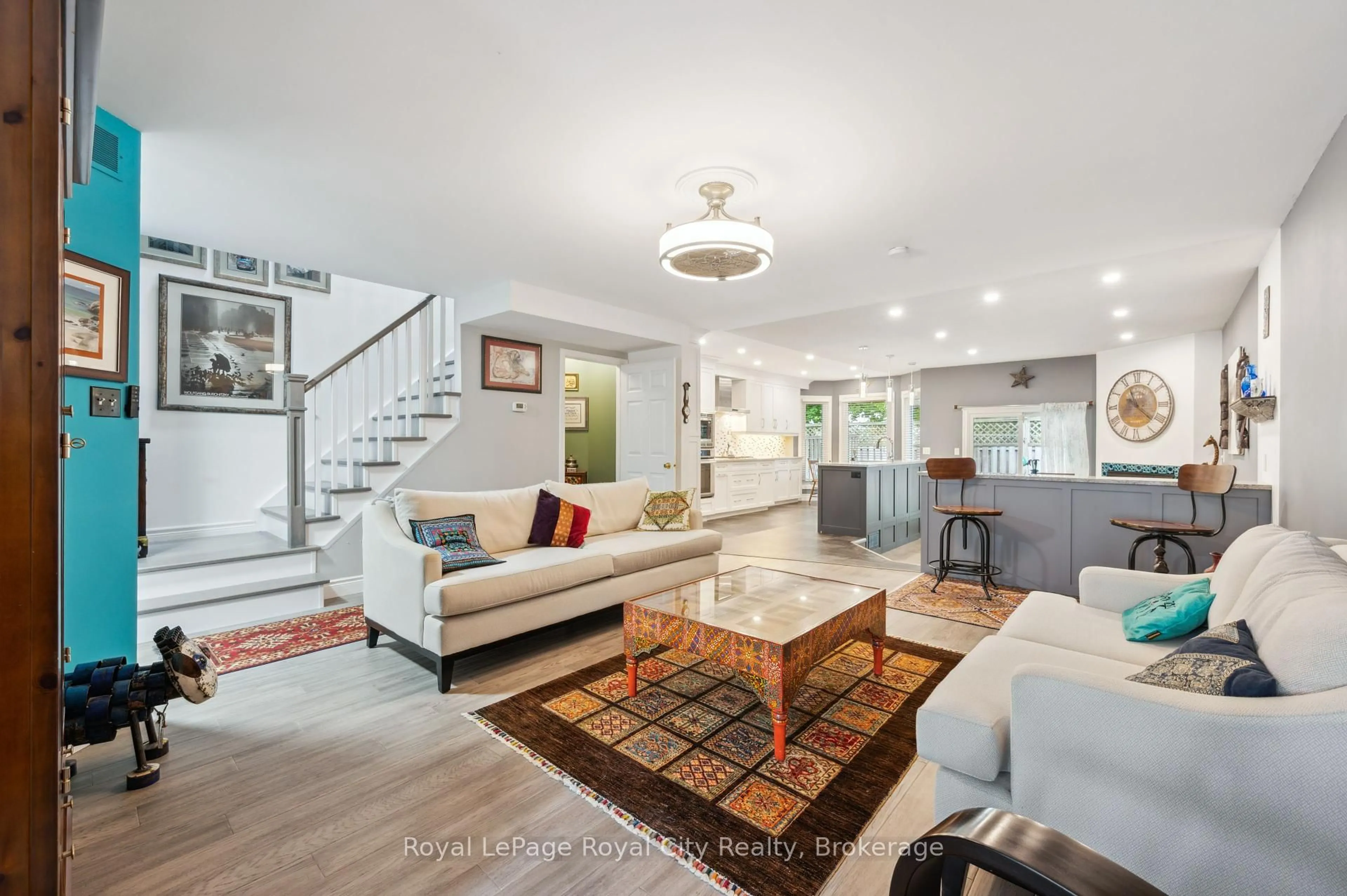 Living room with furniture, unknown for 21 Marilyn Dr, Guelph Ontario N1H 1G9
