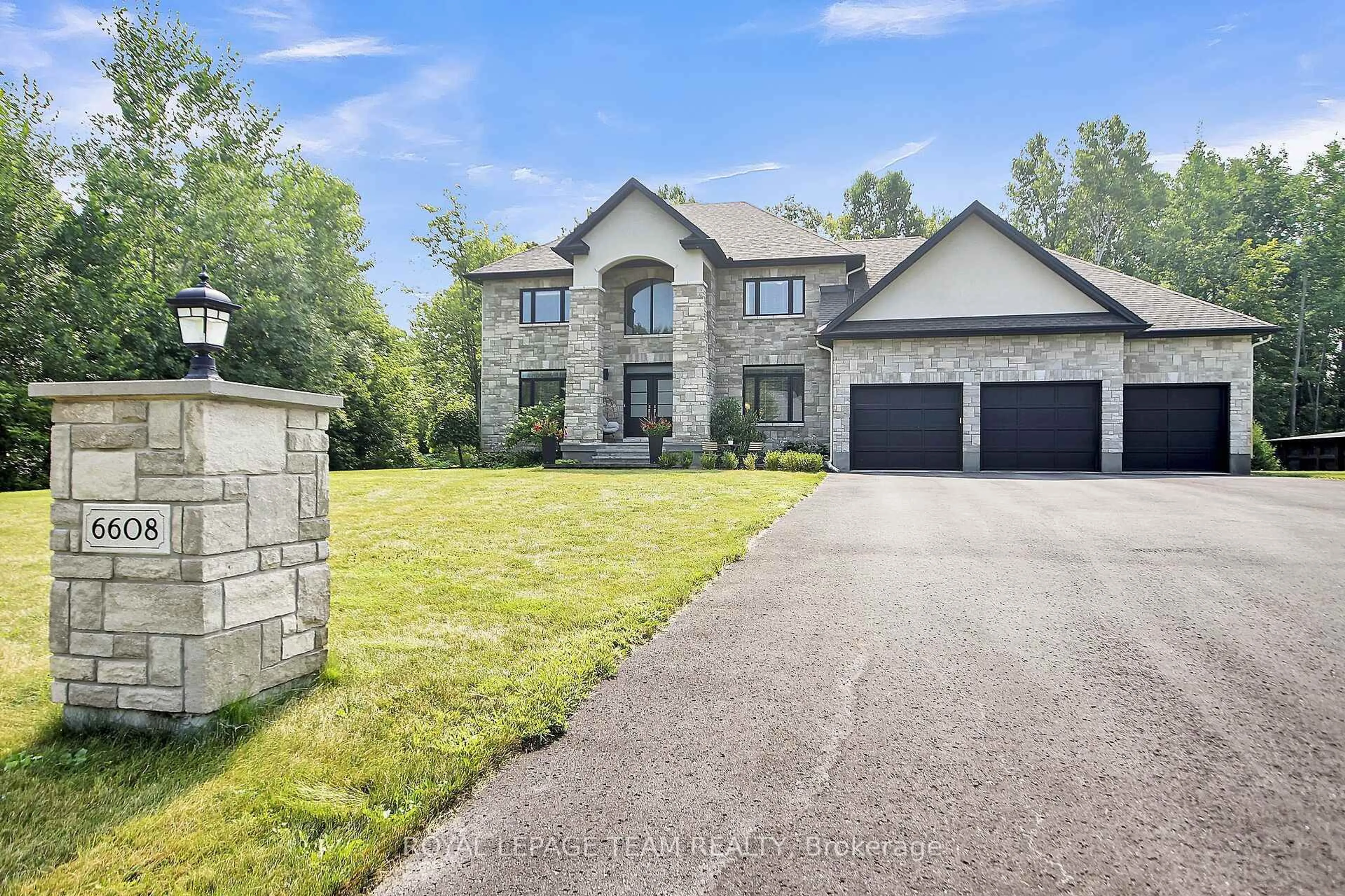 Home with brick exterior material, street for 6608 Pebble Trail Way, Greely Ontario K4P 0B6