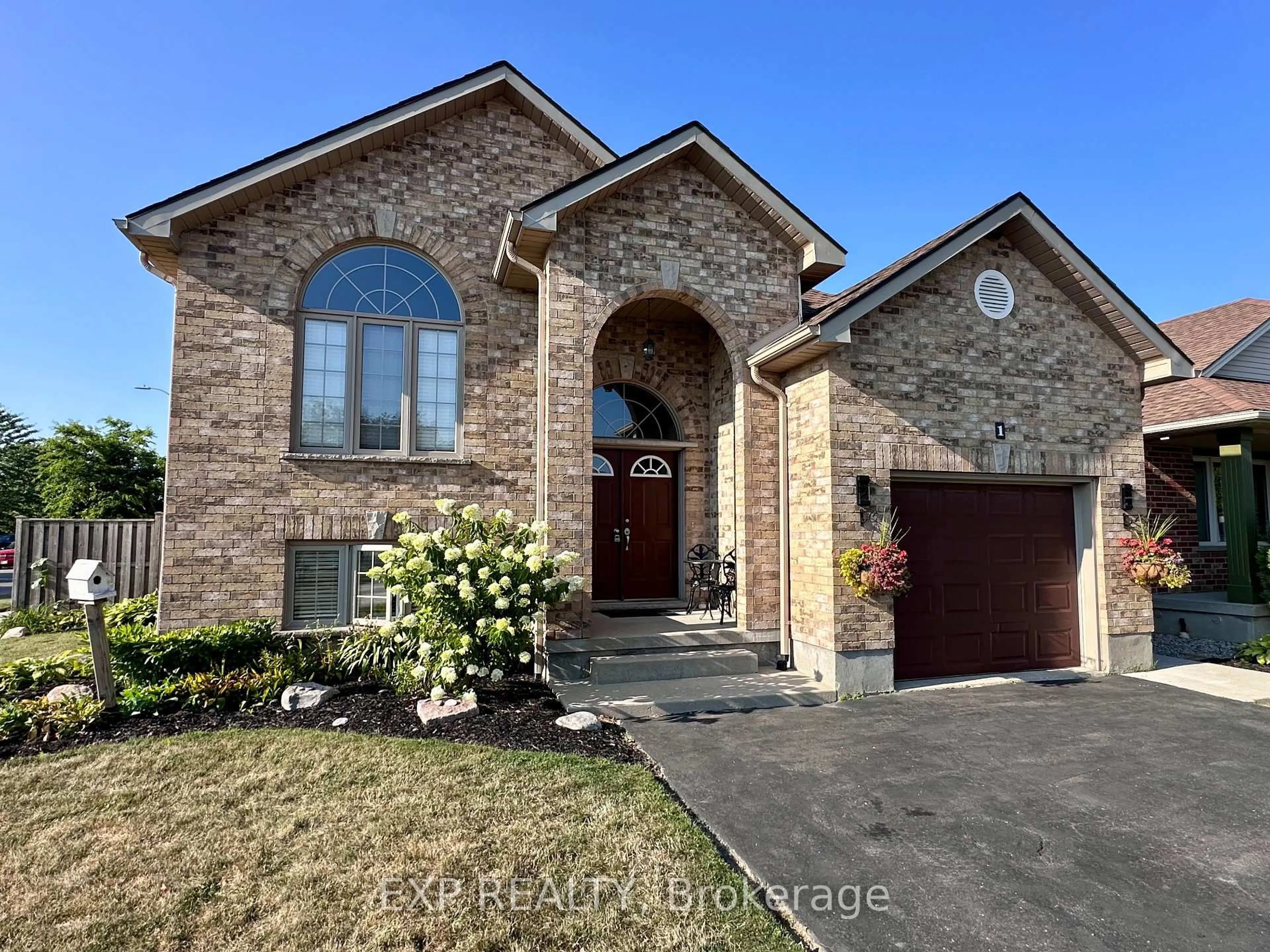 Home with brick exterior material, street for 1 Falconridge Crt, St. Thomas Ontario N5R 6J2