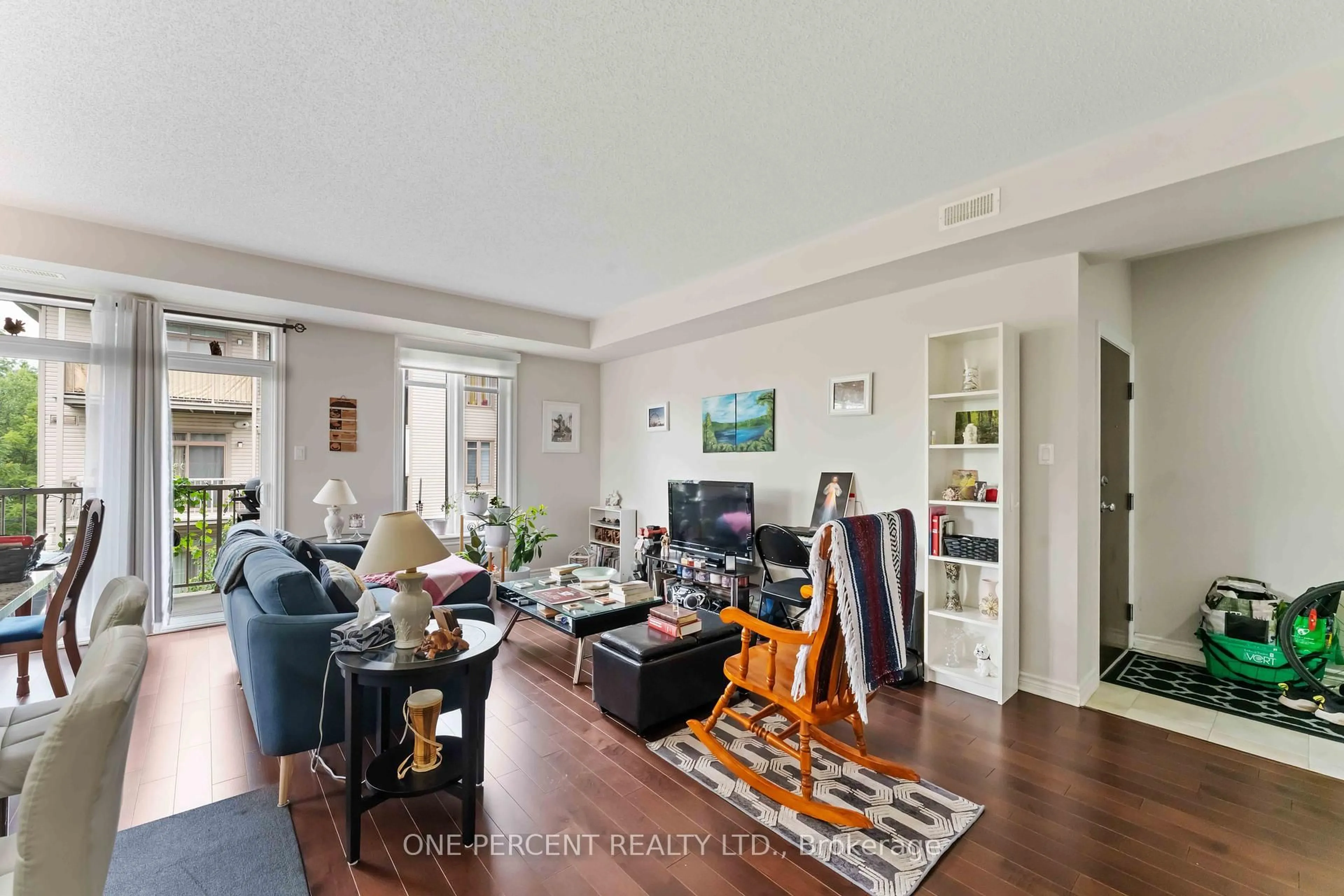 Living room with furniture, unknown for 66 Tipperary Private #F, Ottawa Ontario K2J 2T3