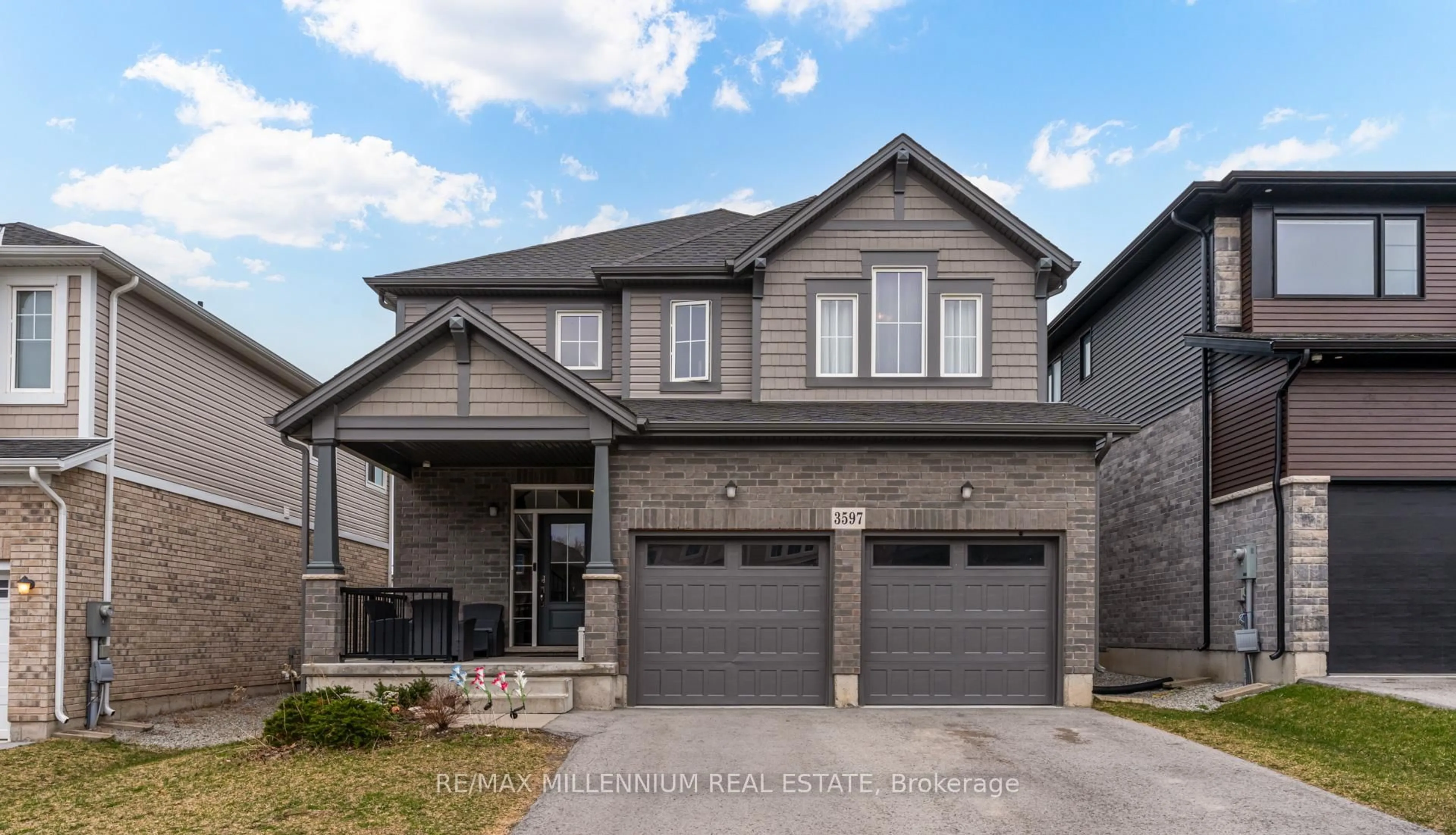 Home with brick exterior material, street for 3597 Carolinia Crt, Fort Erie Ontario L0S 1N0